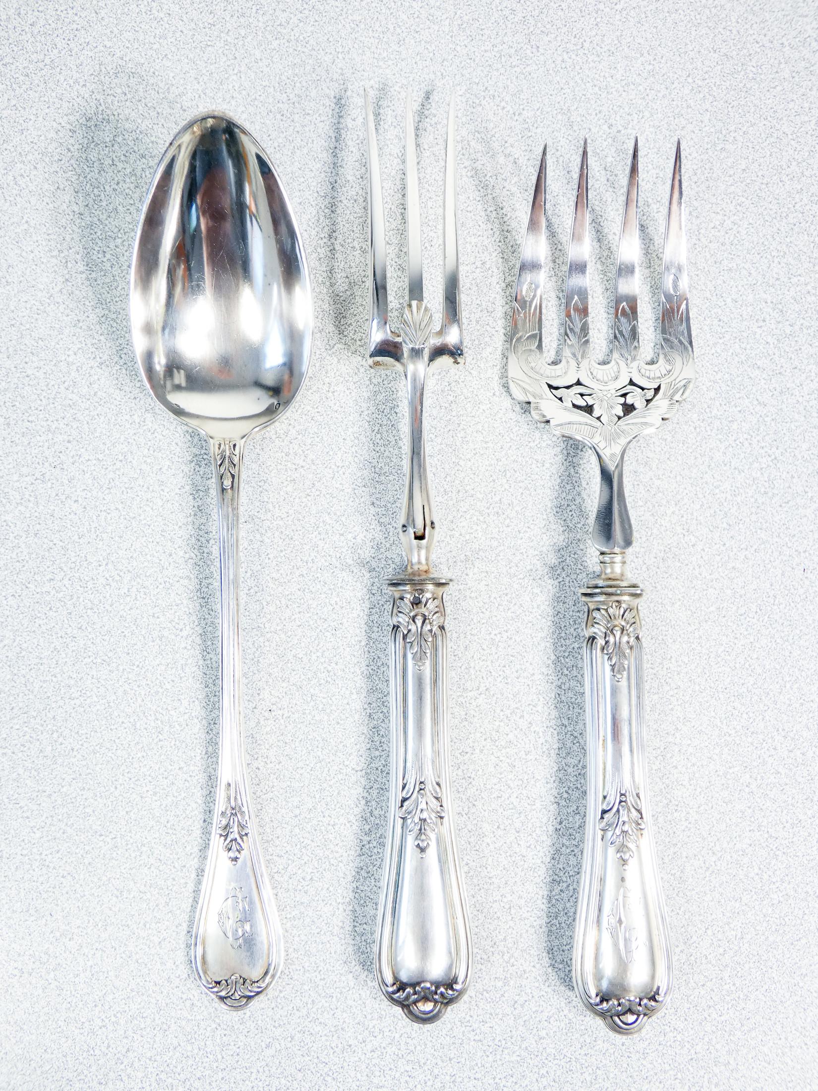 19th Century Large HENRI SOUFFLOT flatware service in 800 silver. 93 pcs. Late Nineteenth Century For Sale