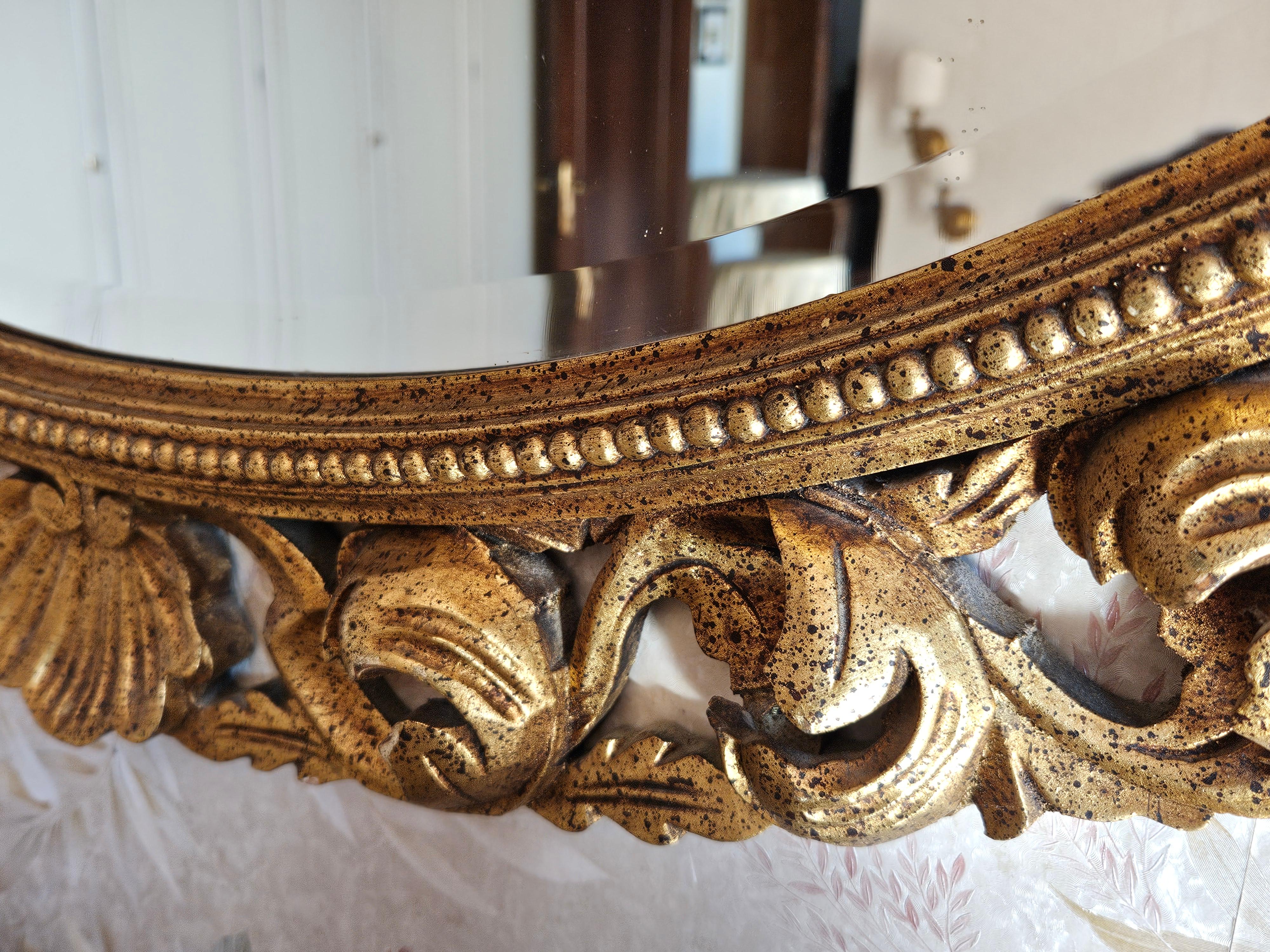 Large gilded wooden mirror from the 1950s For Sale 5