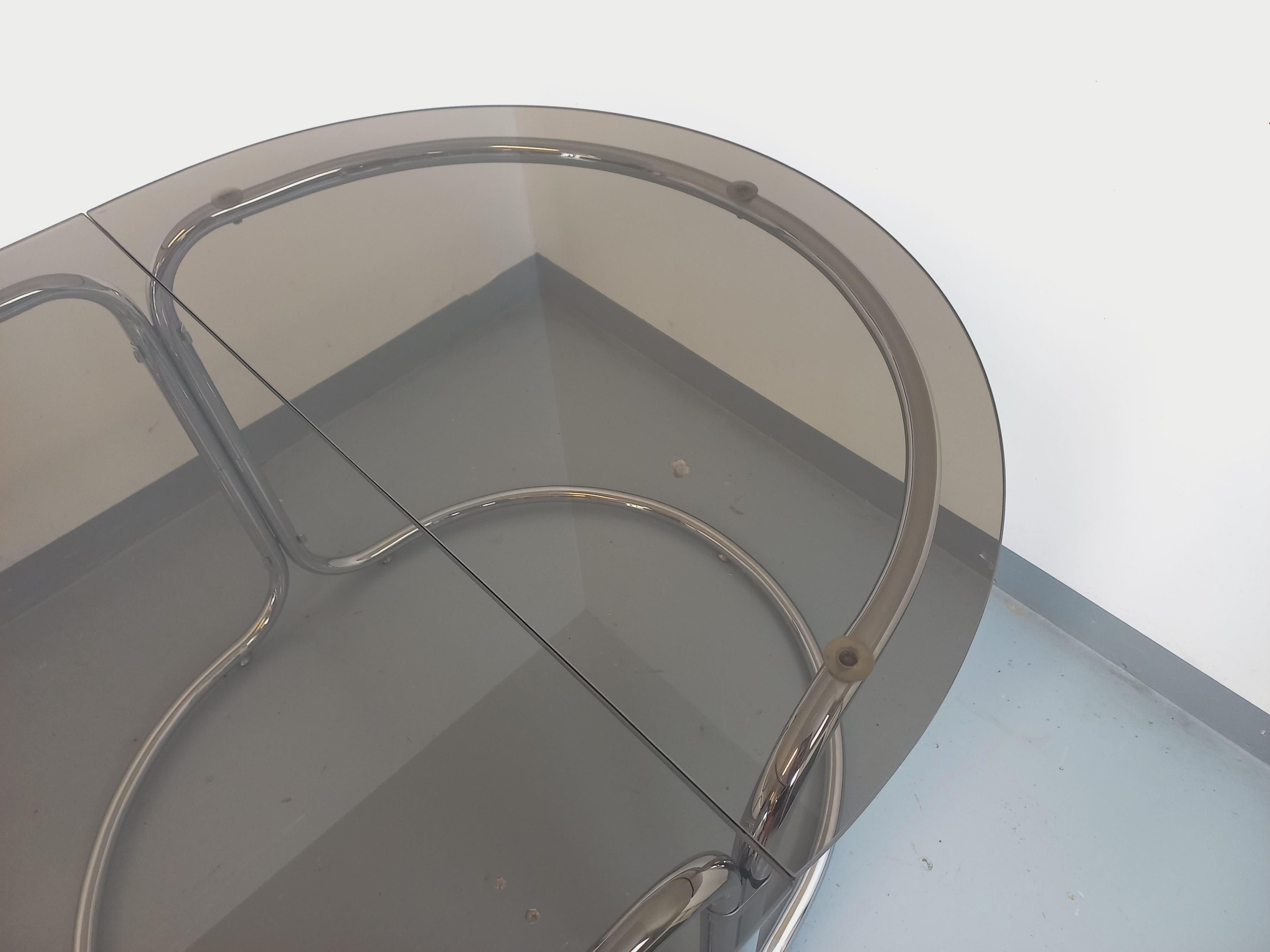 Grande table à manger ovale modulable vintage en verre fumé et métal chromé en vente 9