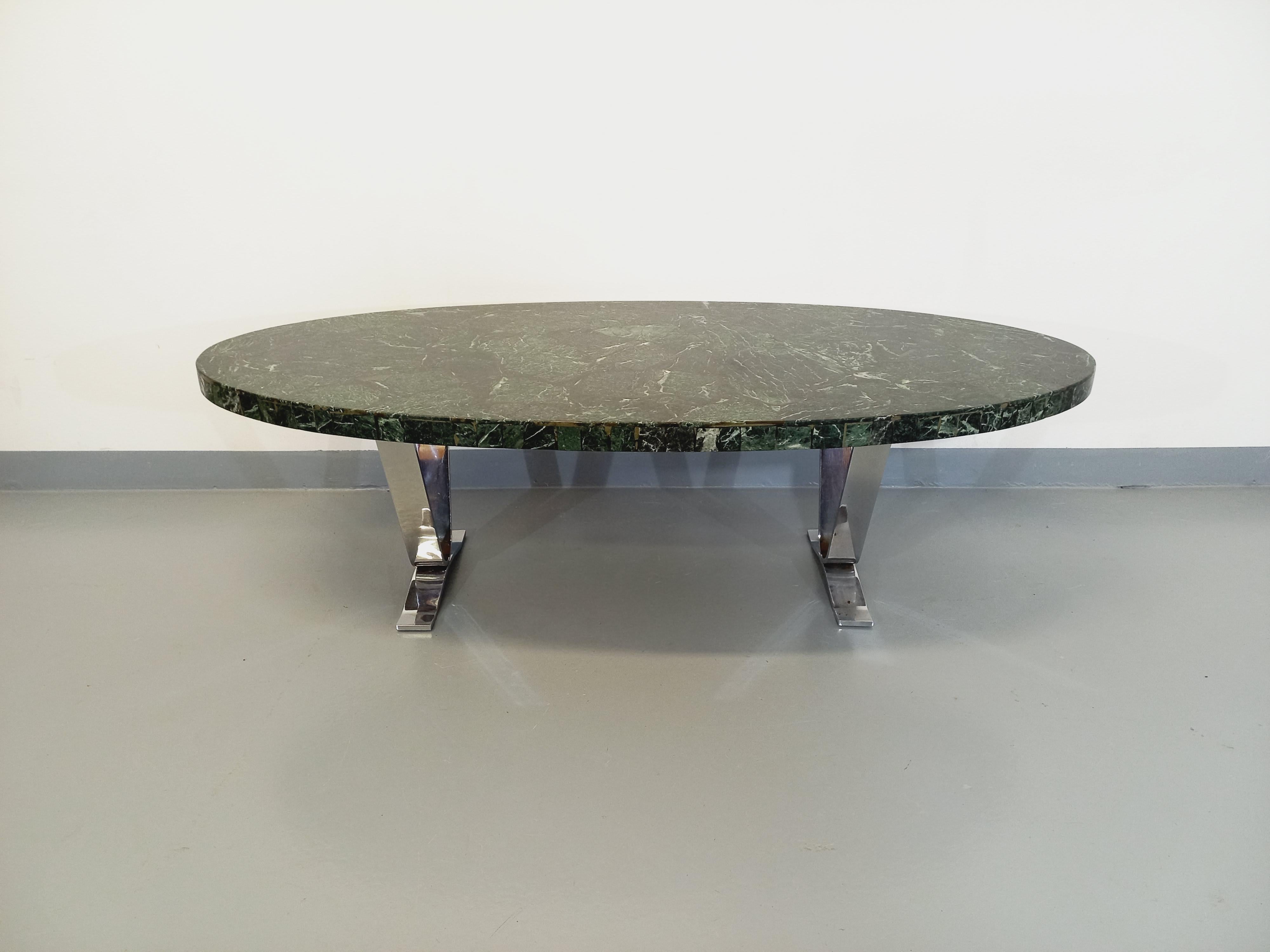Grande table basse ovale vintage en pierre et métal chromé des années 70 en vente 9