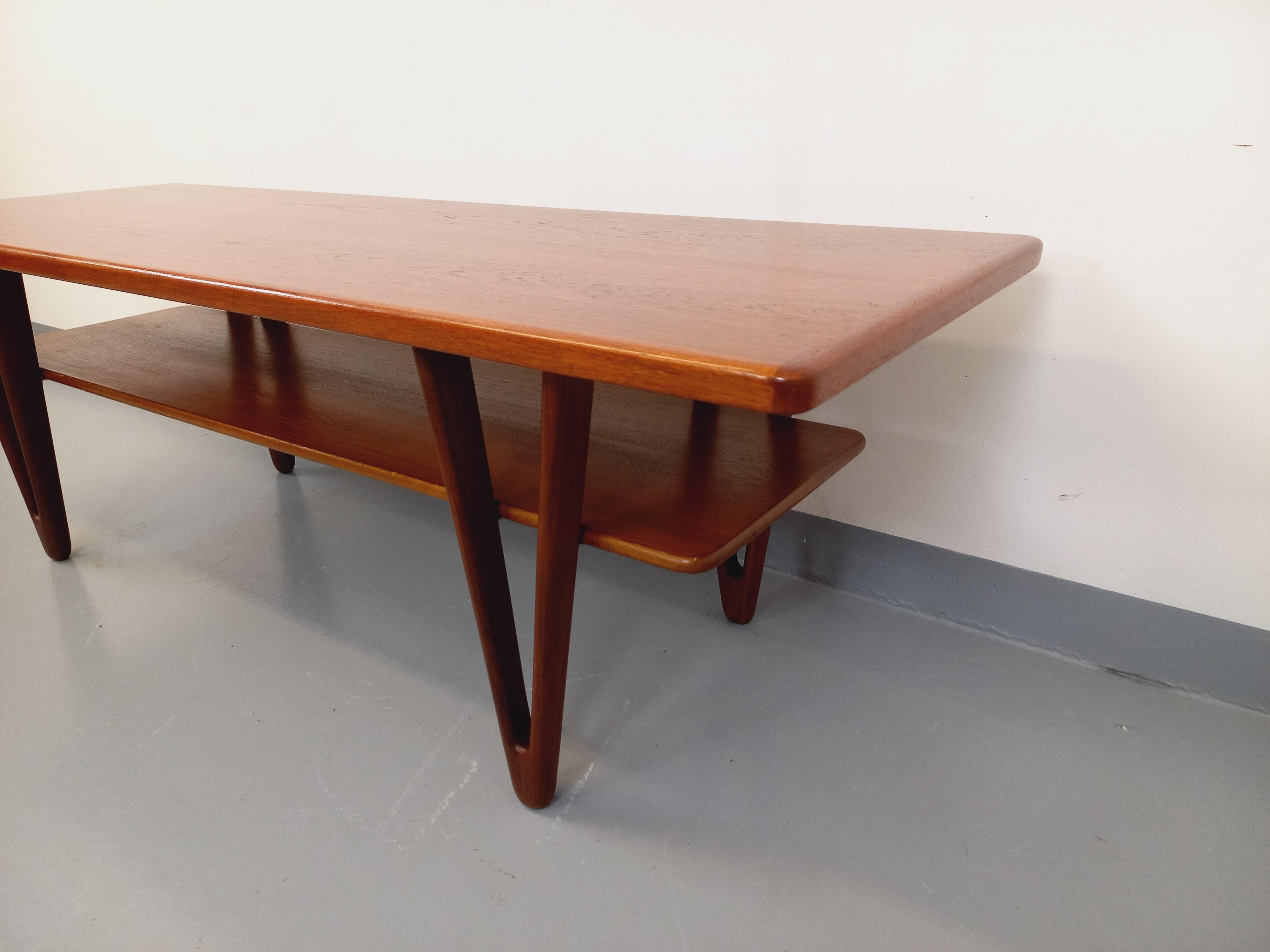 Mid-20th Century Grande table basse scandinave vintage à double plateau en teck de Kurt Østervig
