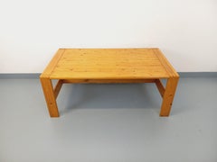 Grande table basse vintage en pin massif des années 70 80