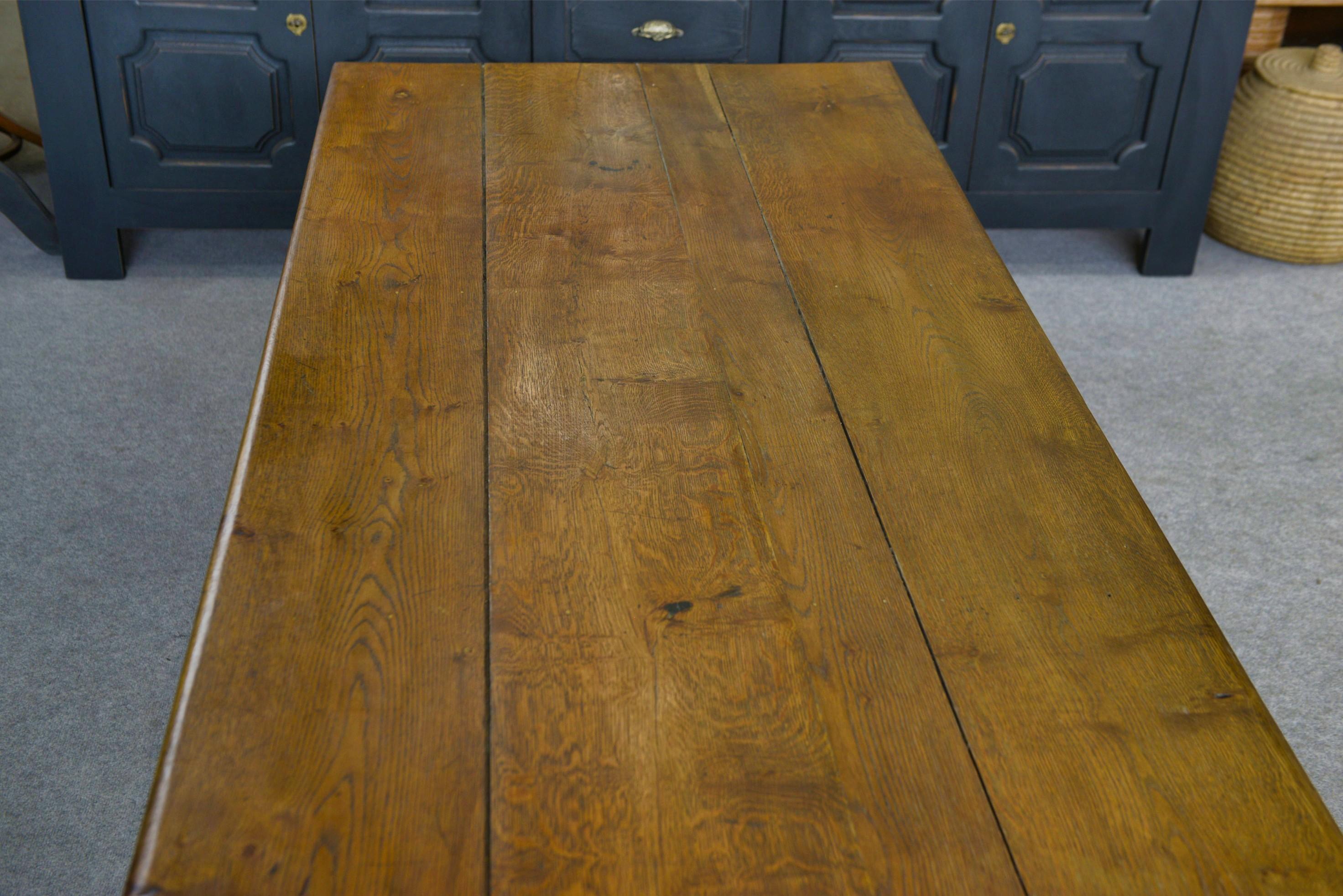 Grande table de drapier en chêne massif 1950's en vente 1