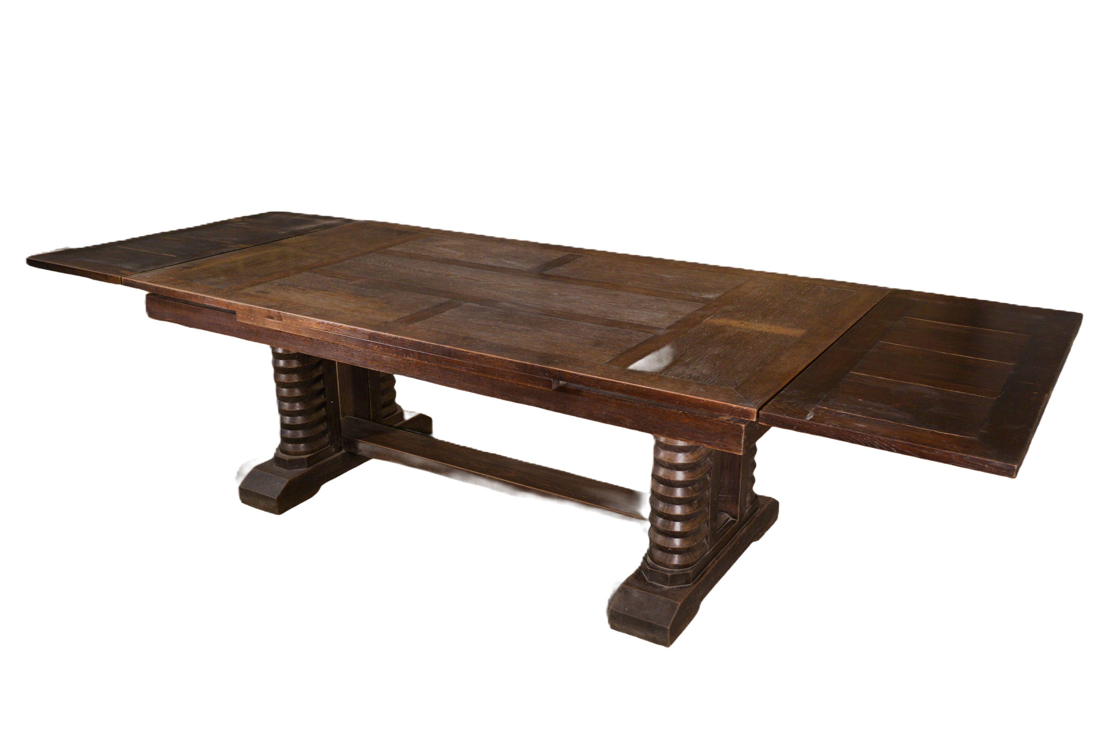 Grande table en chêne massif par Joseph Savina 1950 For Sale 1
