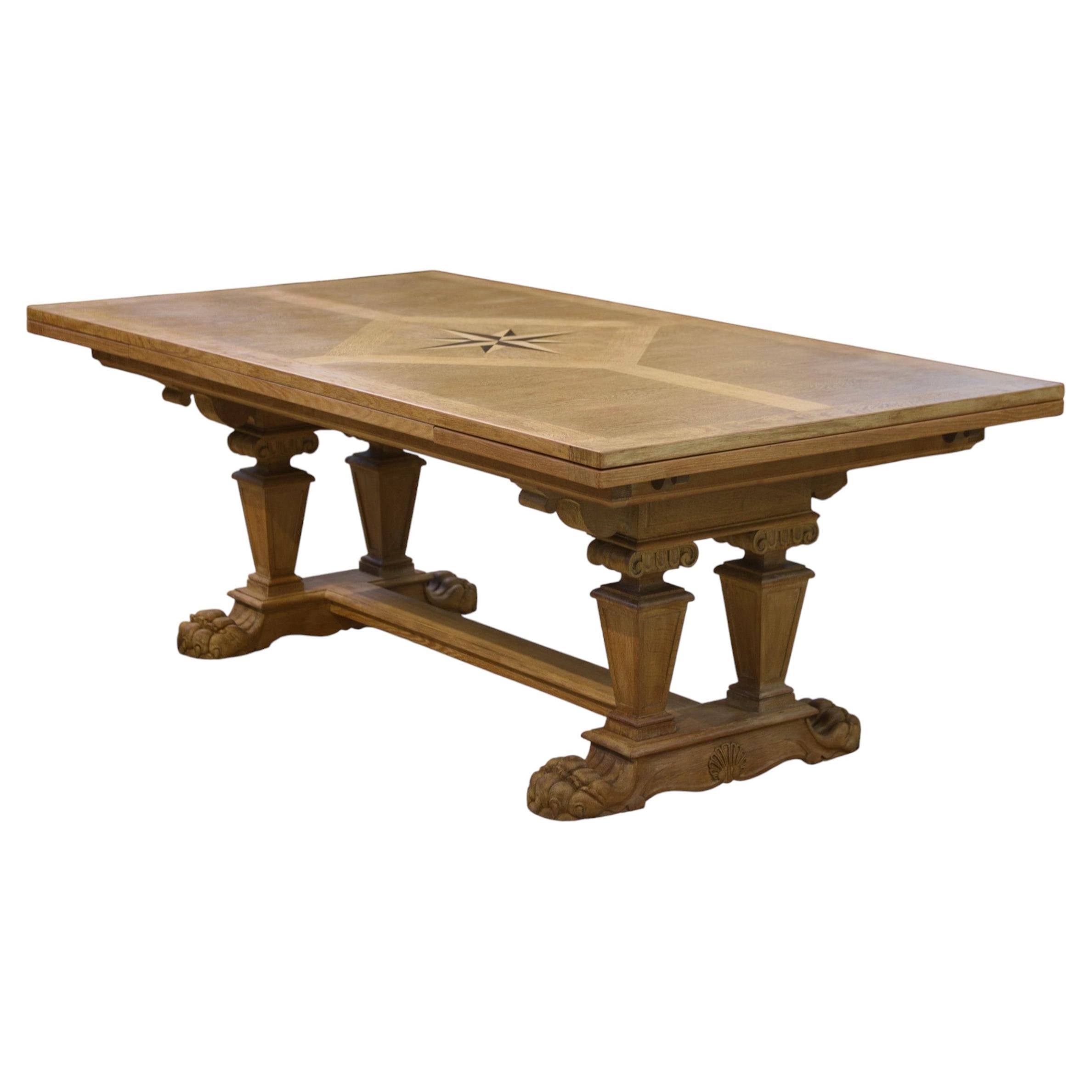 Grande table sculpturale en chêne 1950's For Sale