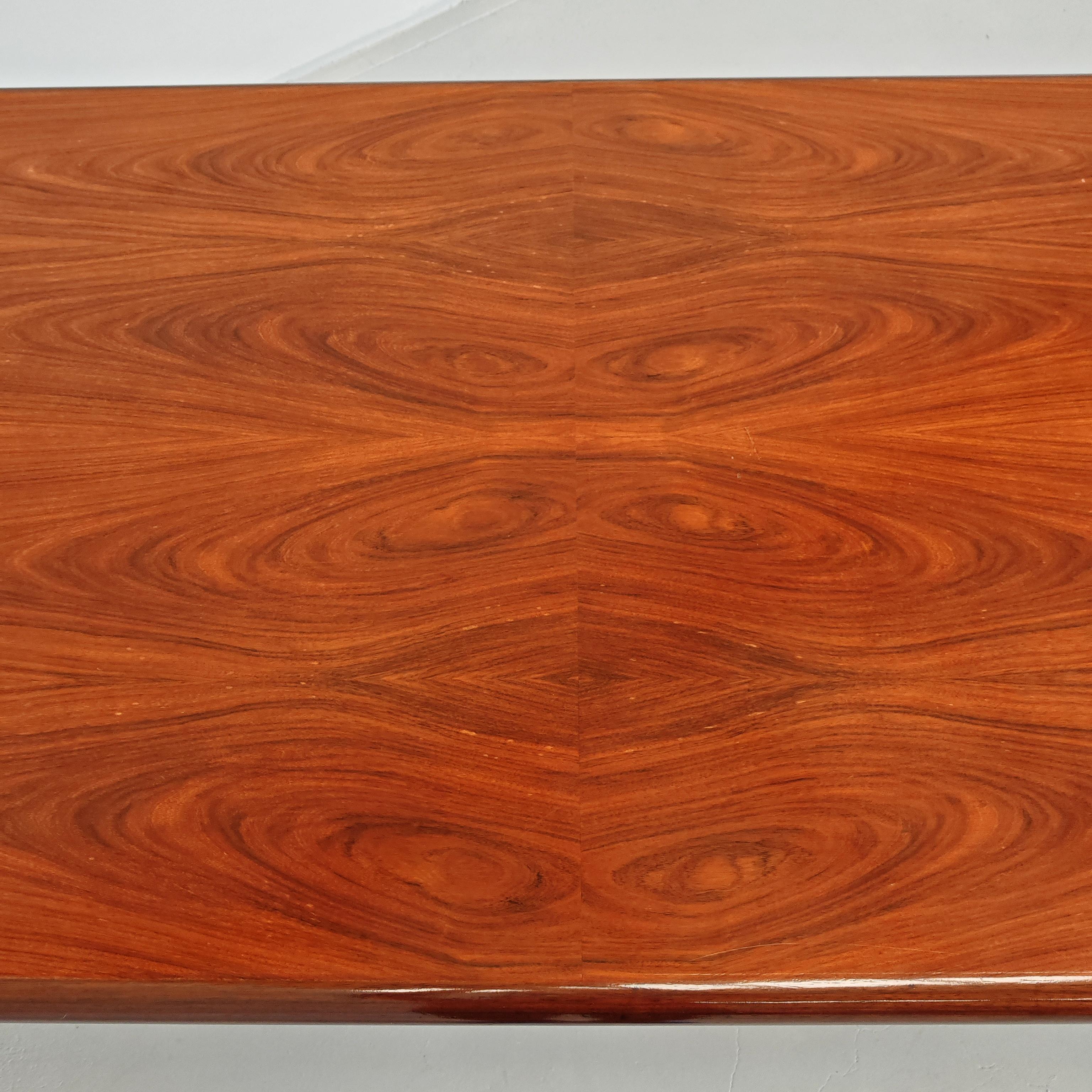 Grande Tavolo in legno 12 o 14 posti design Italiano anni 60 in vendita 3