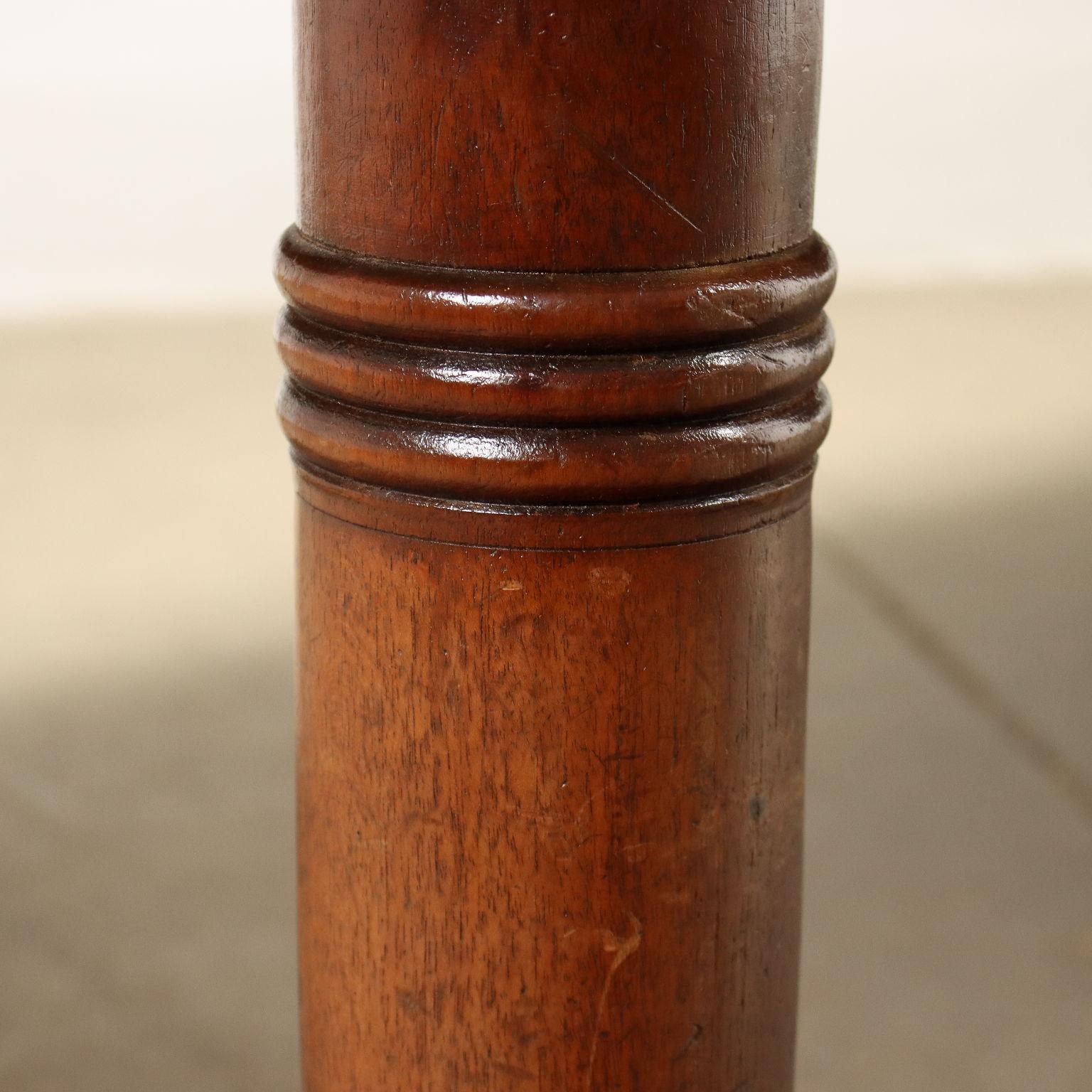 Fin du XIXe siècle Grande table en noyer Italie Fin du 19ème siècle en vente