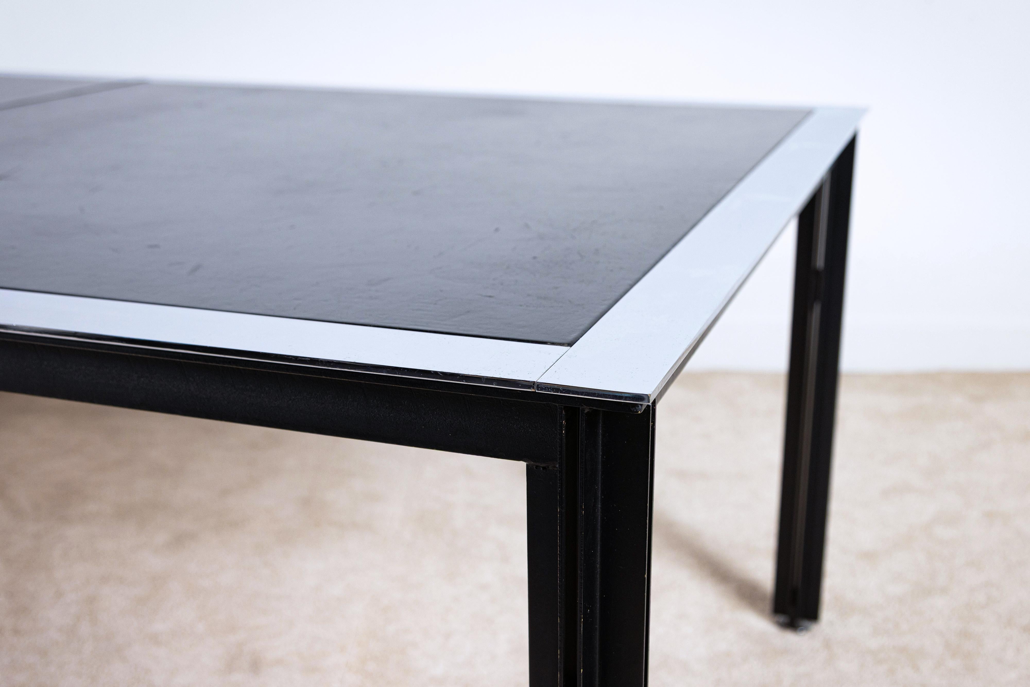 Mesa grande modelo Fasce Cromate de Luigi Caccia Dominioni para Azucena en venta 3