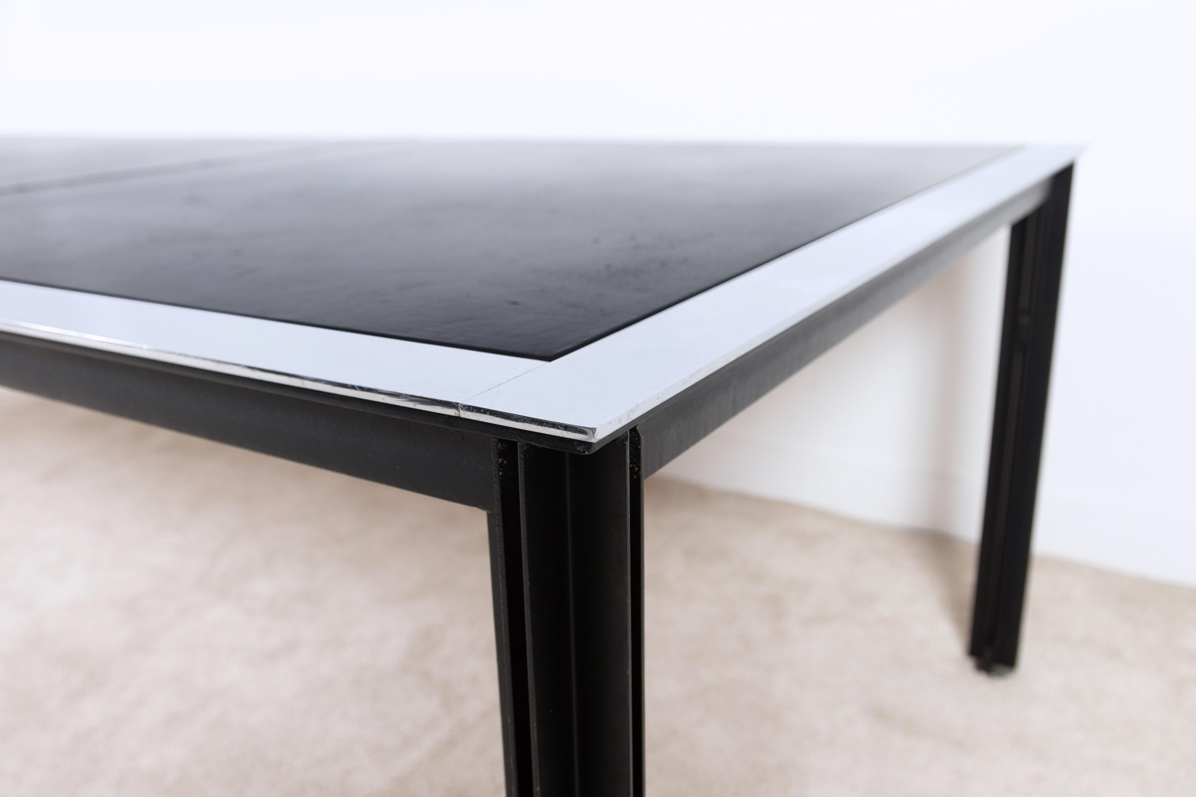 Mesa grande modelo Fasce Cromate de Luigi Caccia Dominioni para Azucena en Bueno estado para la venta en Correggio, IT