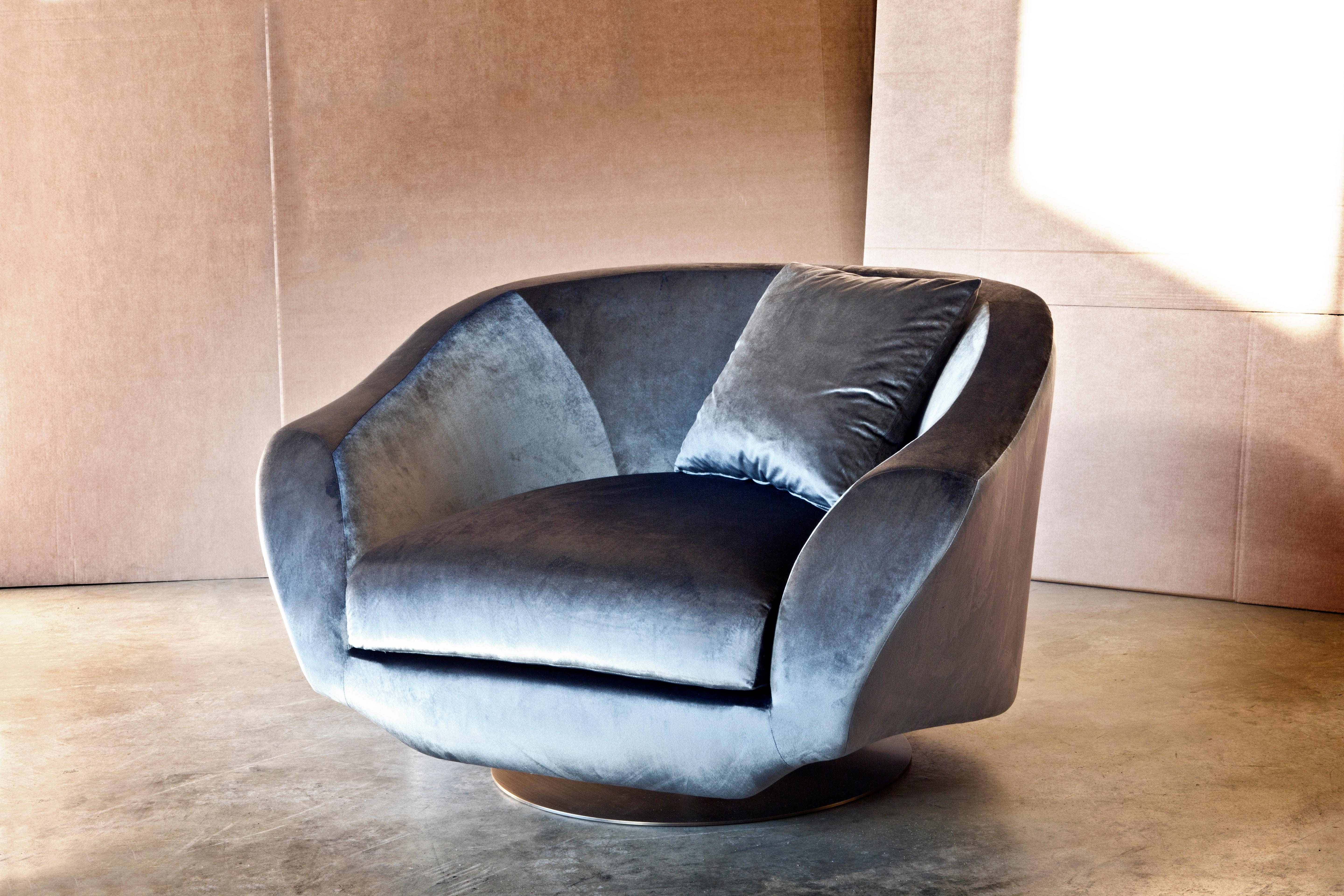 Grande, the Oversize Swivel Armchair In New Condition For Sale In Milan, MI