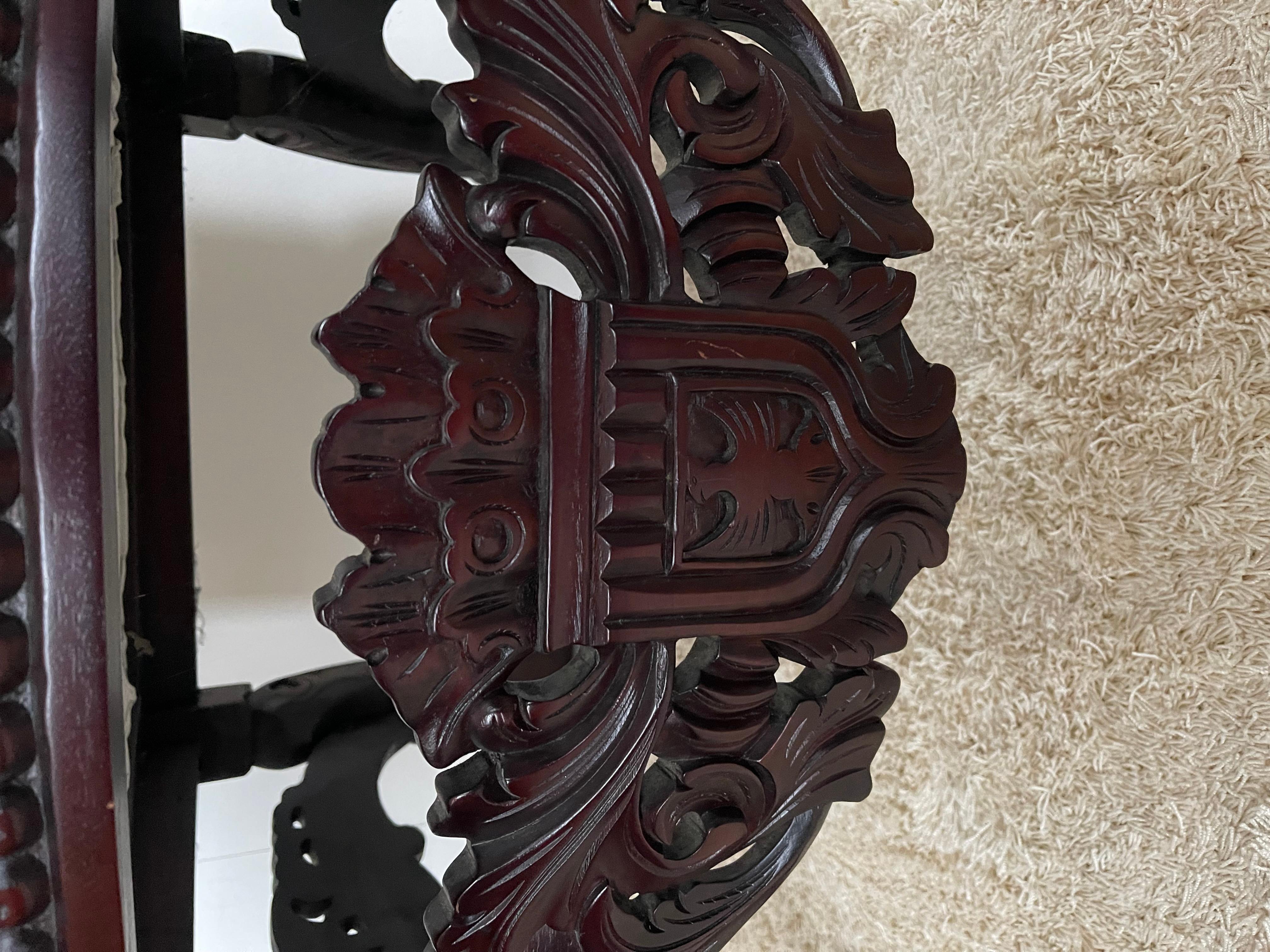 Gran trono rey león estilo italiano oscuro siglo 20 sillón real en venta 4
