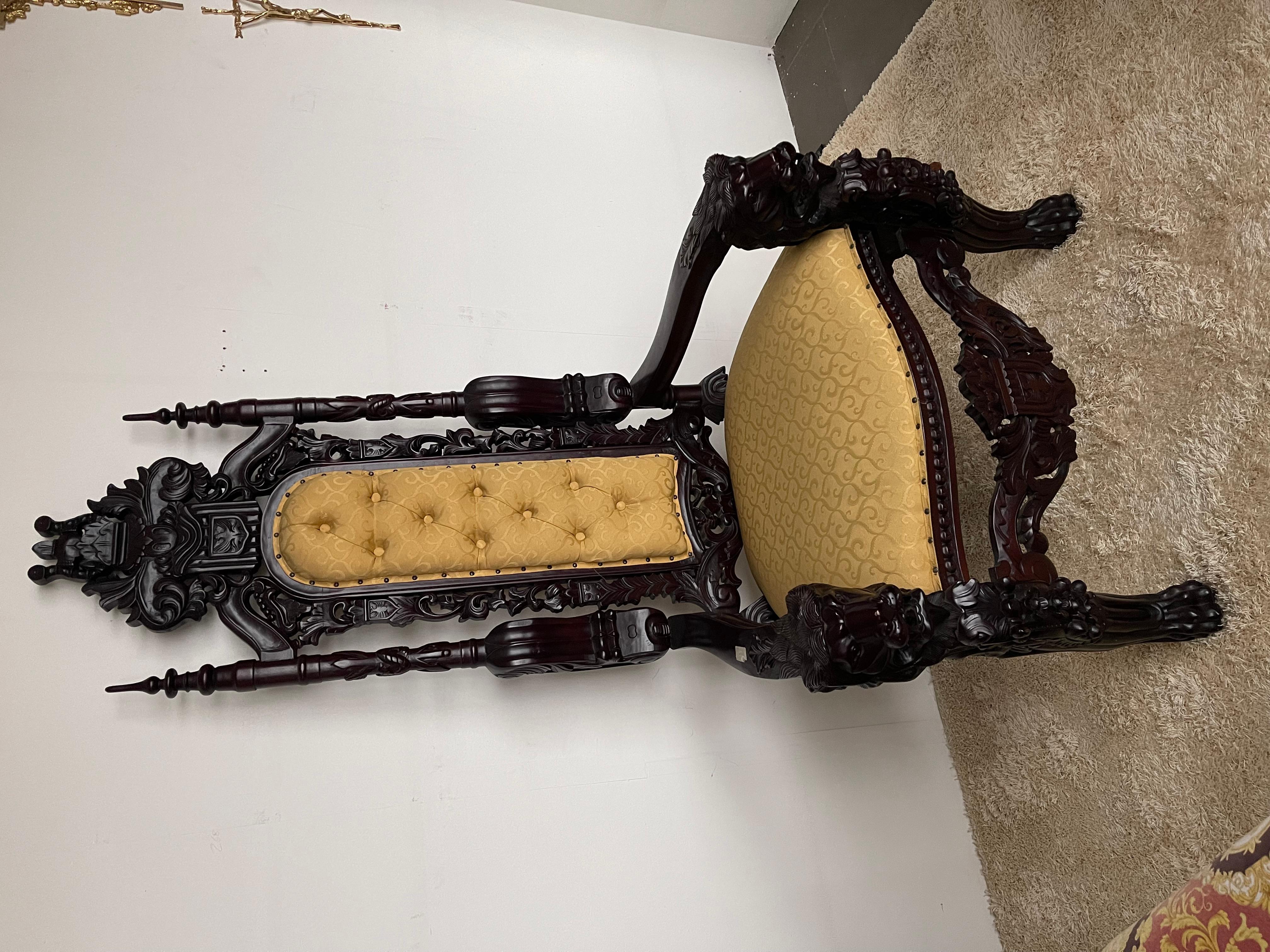 Gran trono rey león estilo italiano oscuro siglo 20 sillón real en venta 6