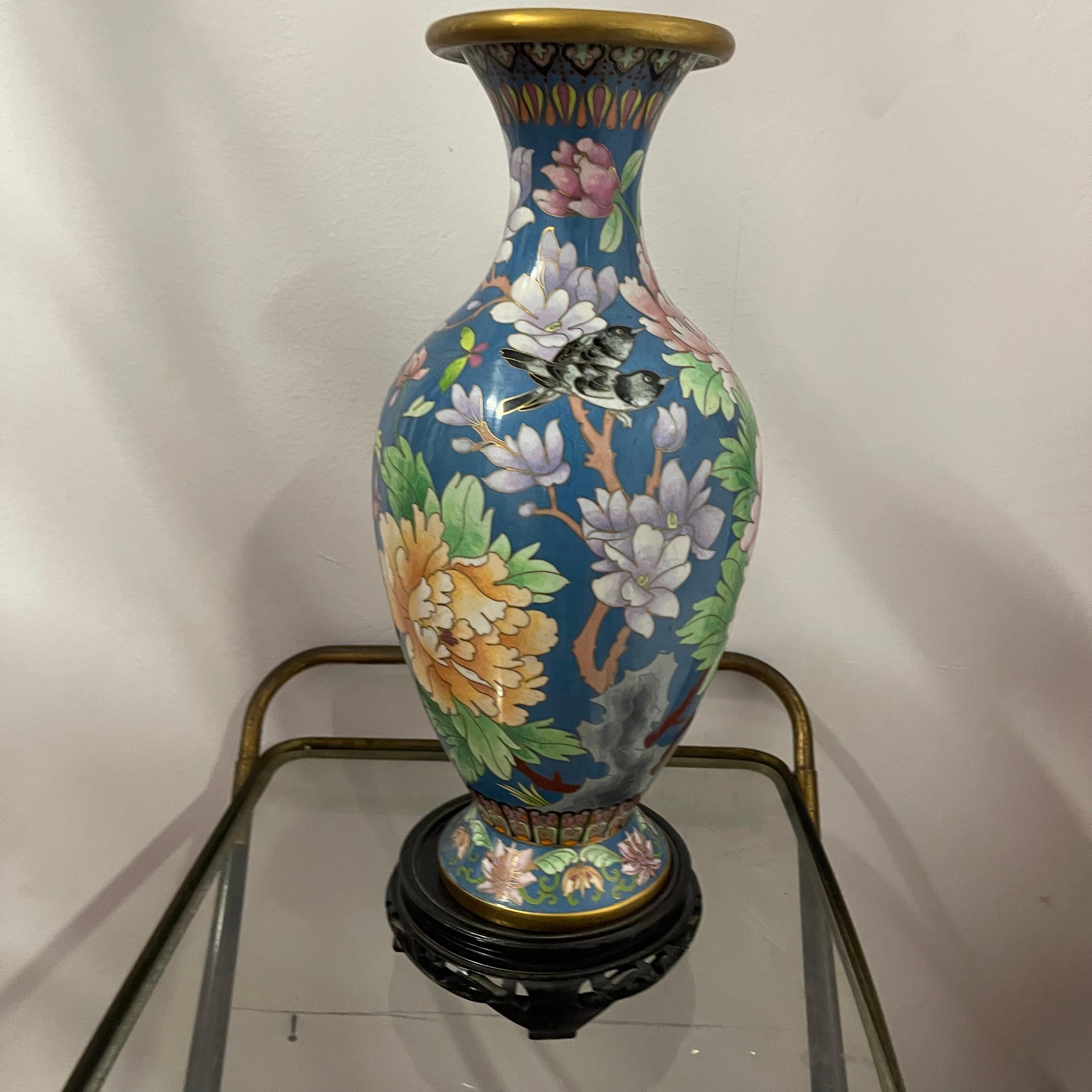 Chinoiseries Grand Vaso Cinese Cloisonné con Uccelli e Decorazioni Floreali, Anni '60 en vente