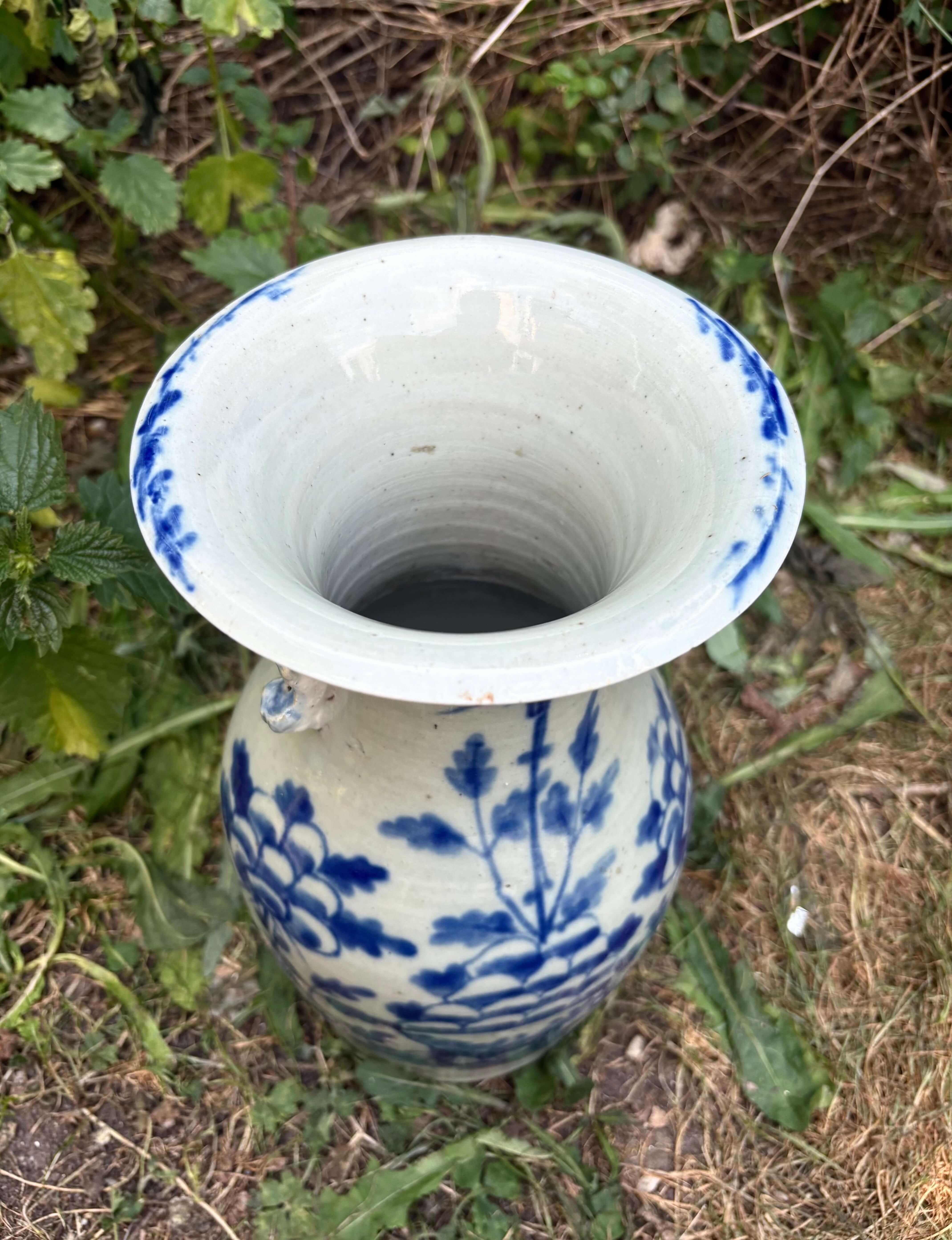 Chinese Grande Vaso Cinese in Porcellana Celadon Dinastia Qing XIX secolo in vendita