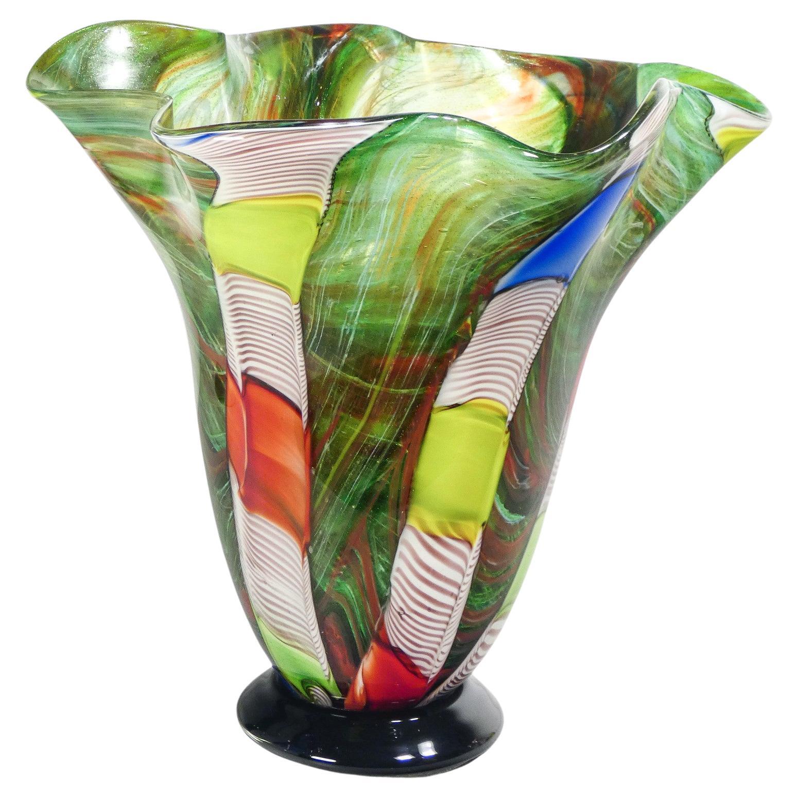 Grande vaso, coppa in vetro soffiato policromo di Murano, firmato sul fondo