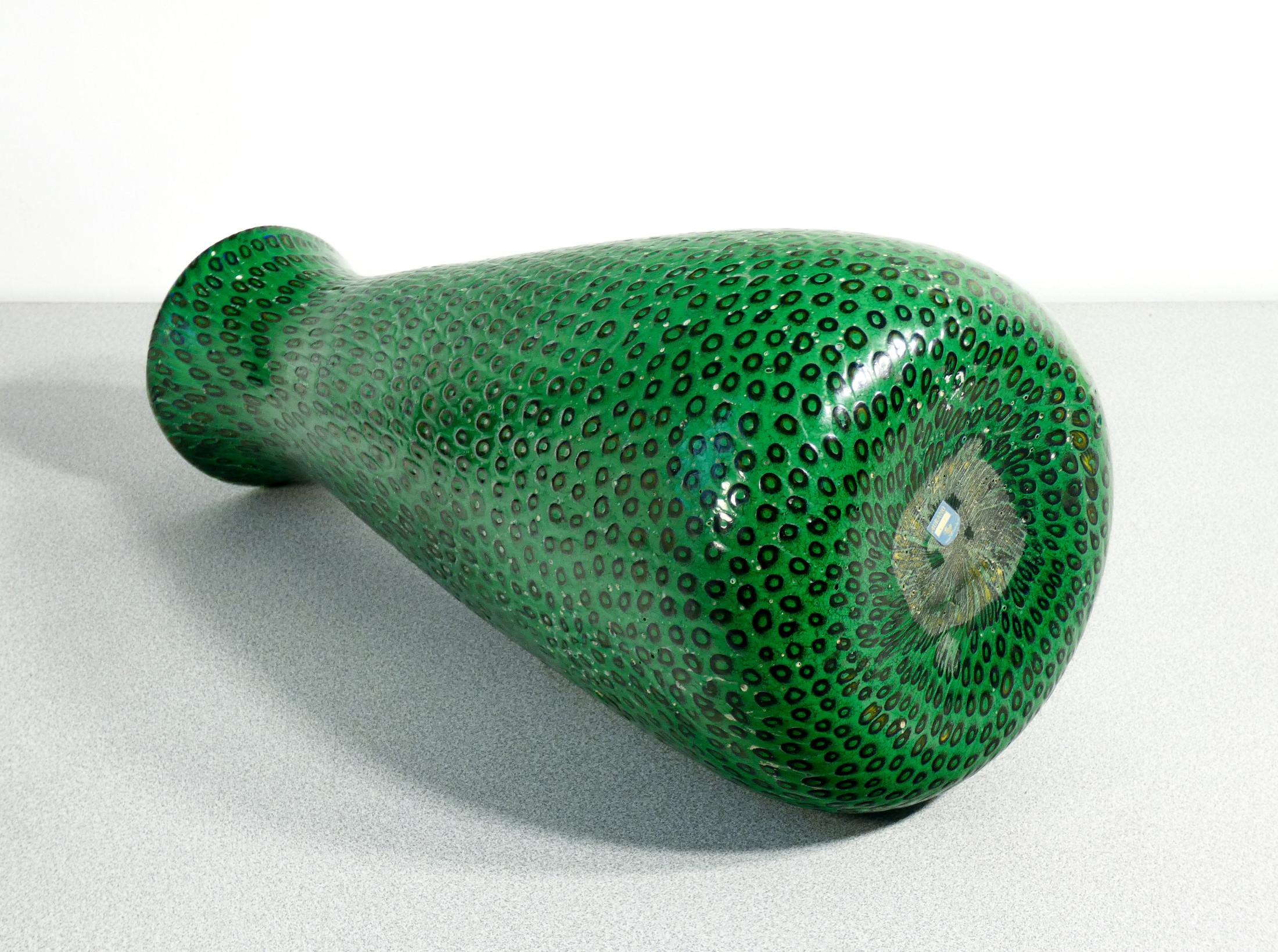 Grande vaso design Ermanno TOSO in vetro soffiato con murrine in rilievo. 1950s in vendita 2