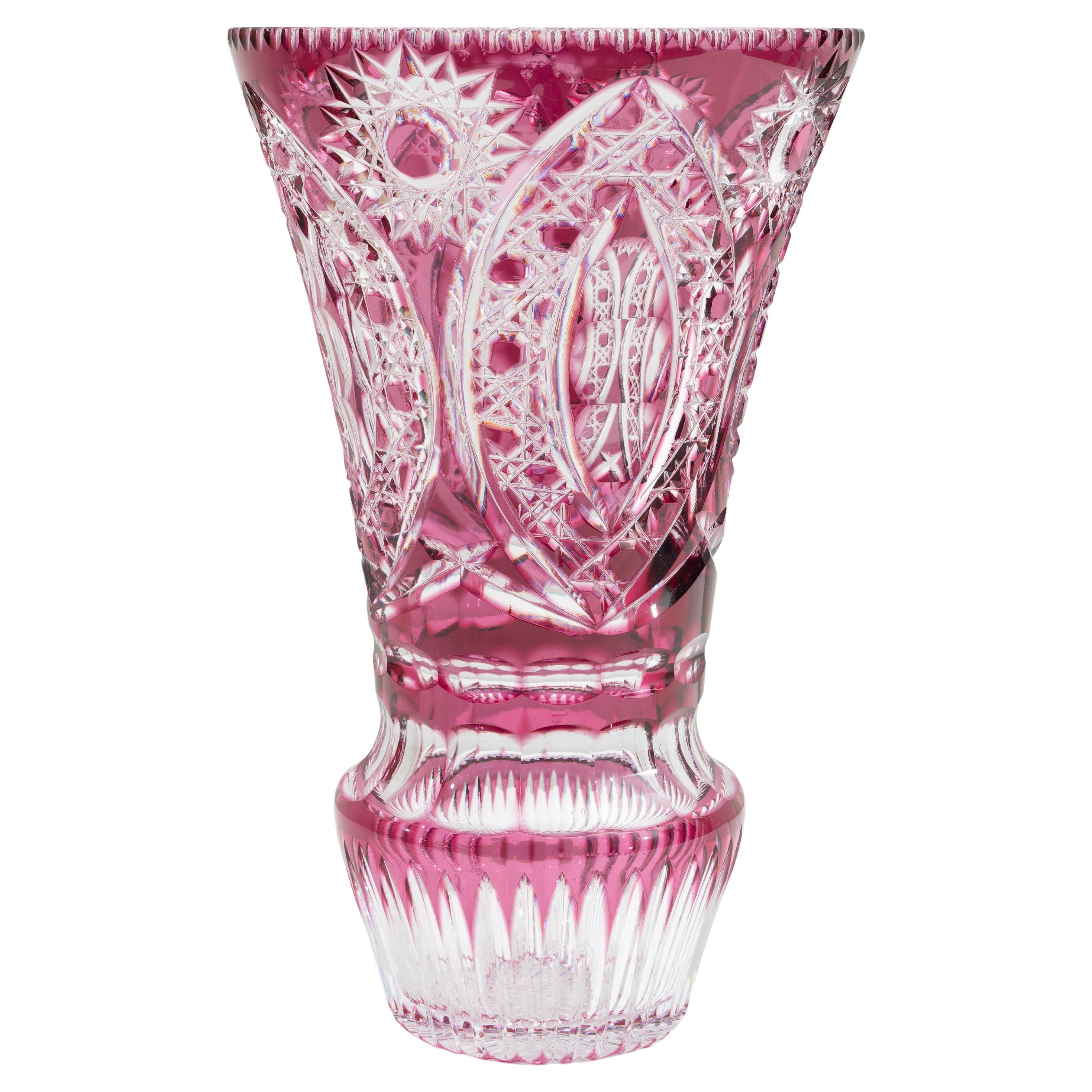 Large fuchsia crystal Bohemia vase, 1940s