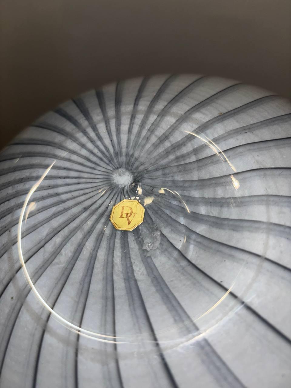 Italian Large Da Vinci vase with wide cup stamp in Murano glass 1960s. For Sale
