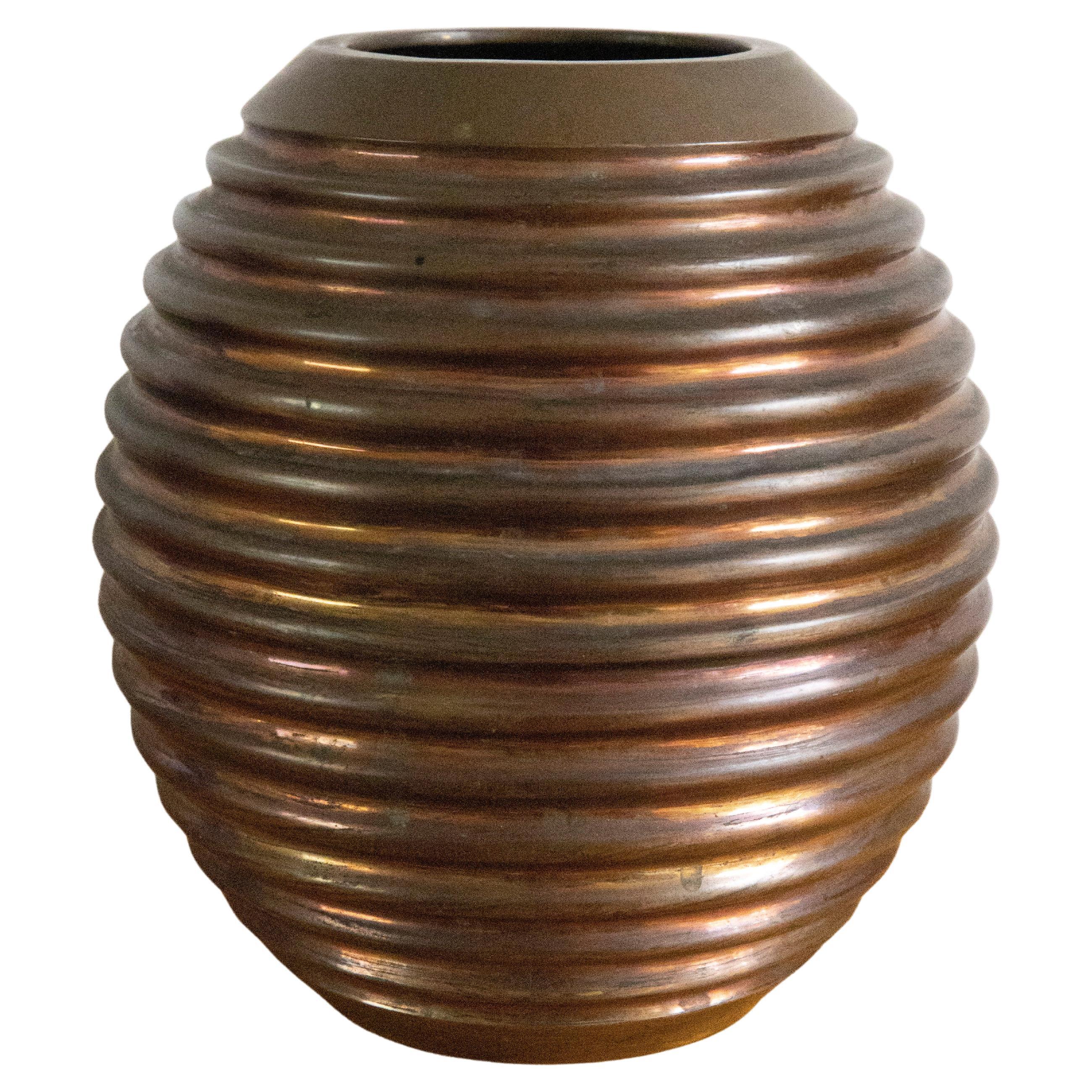 Large copper deco vase, Italian manufacture For Sale