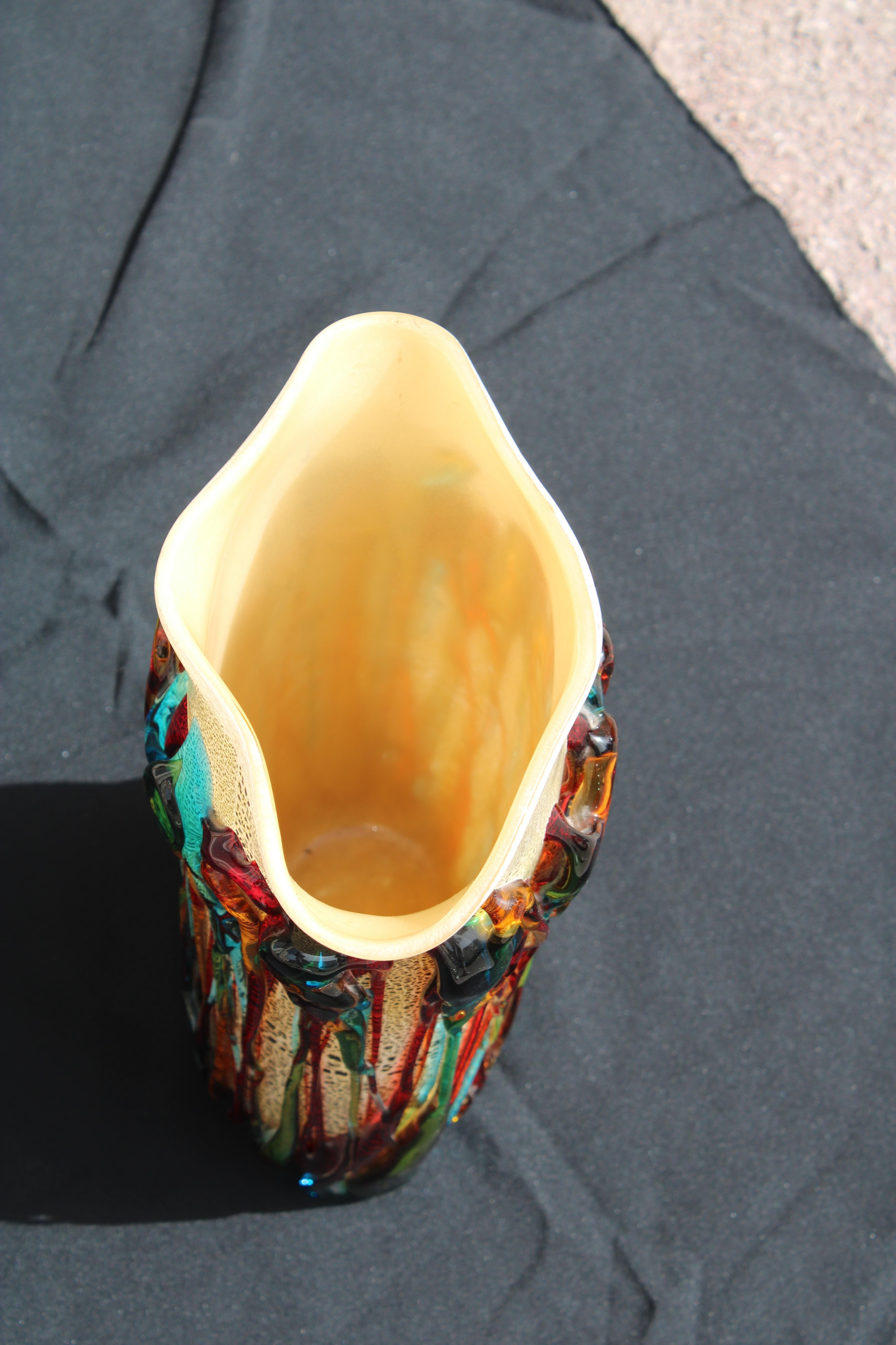 Große Vase aus Muranoglas Vollständig handgefertigt Italien 1990 Farbig (Late 20th Century) im Angebot