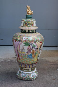 Large Oriental Chinese Floral Vase with Dragons in 24KT Gold  qing Dynasty