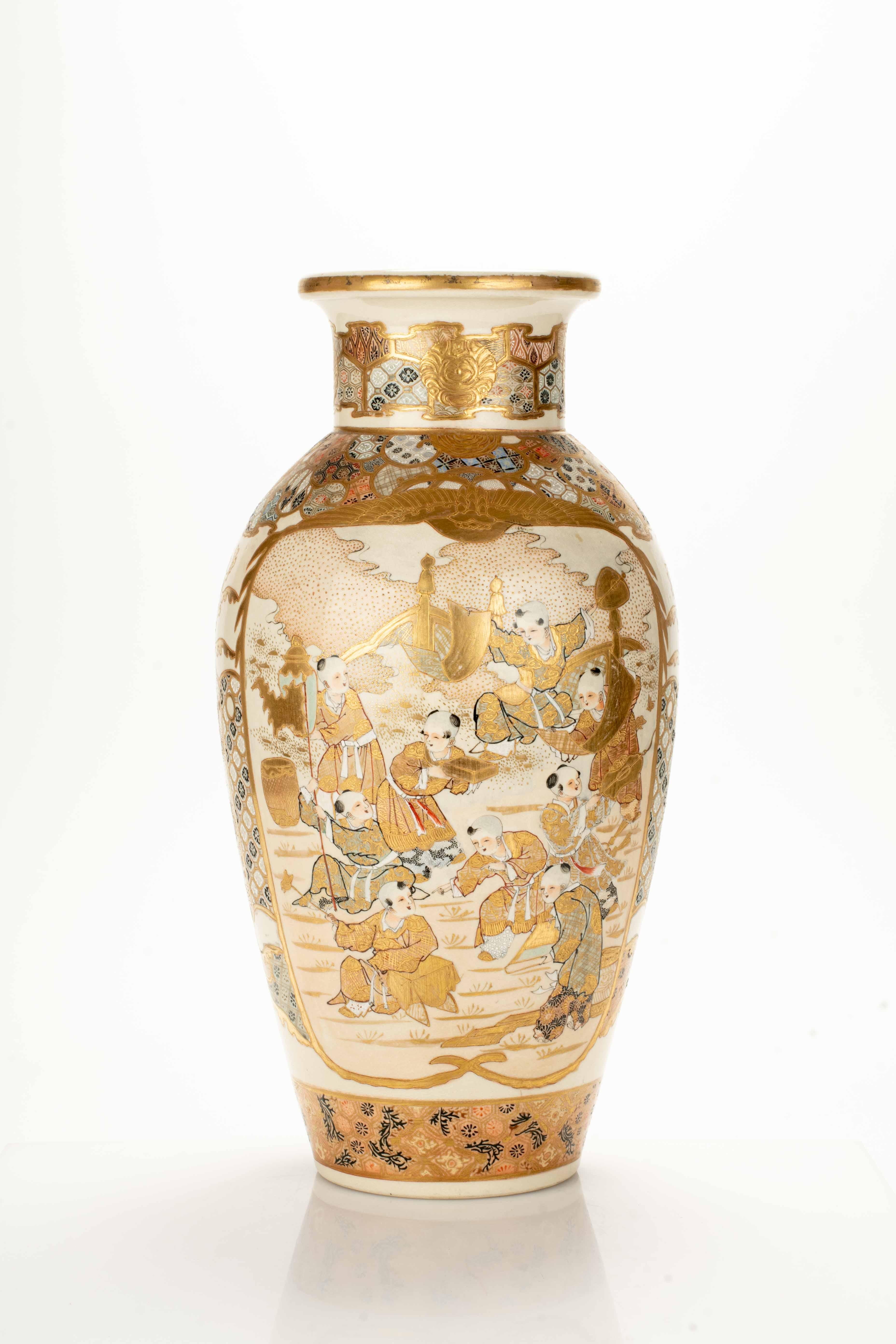Japanese Large Satsuma vase featuring representations of nobles and children For Sale