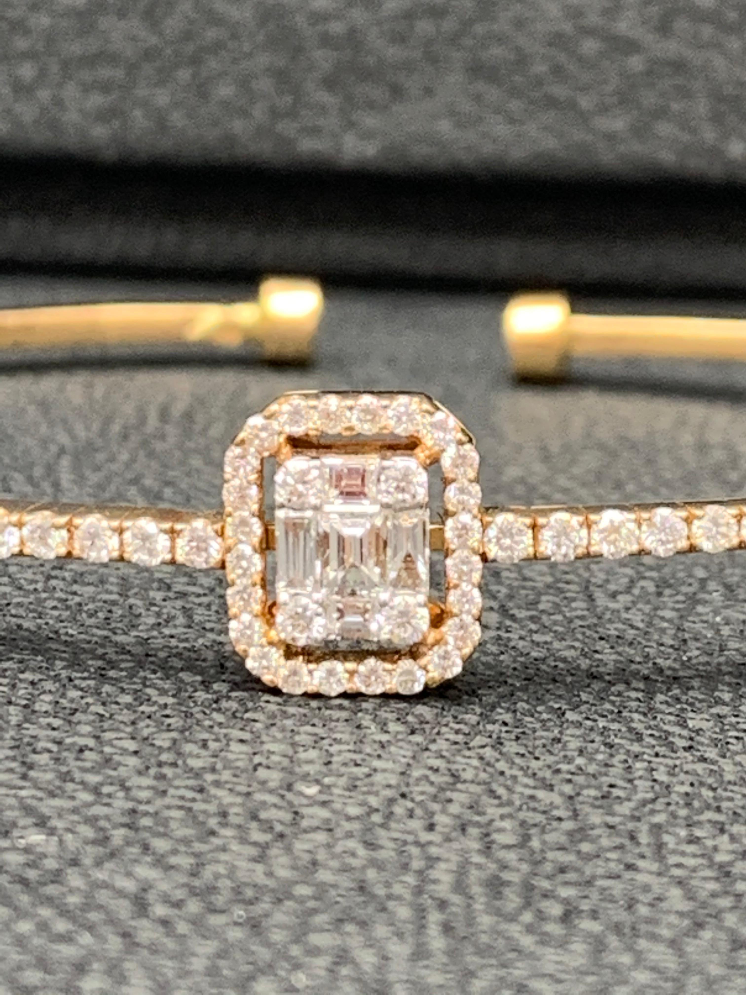 Grandeur 0.21 Carat Baguette Diamond 18K Rose Gold Cuff Bracelet For Sale 8