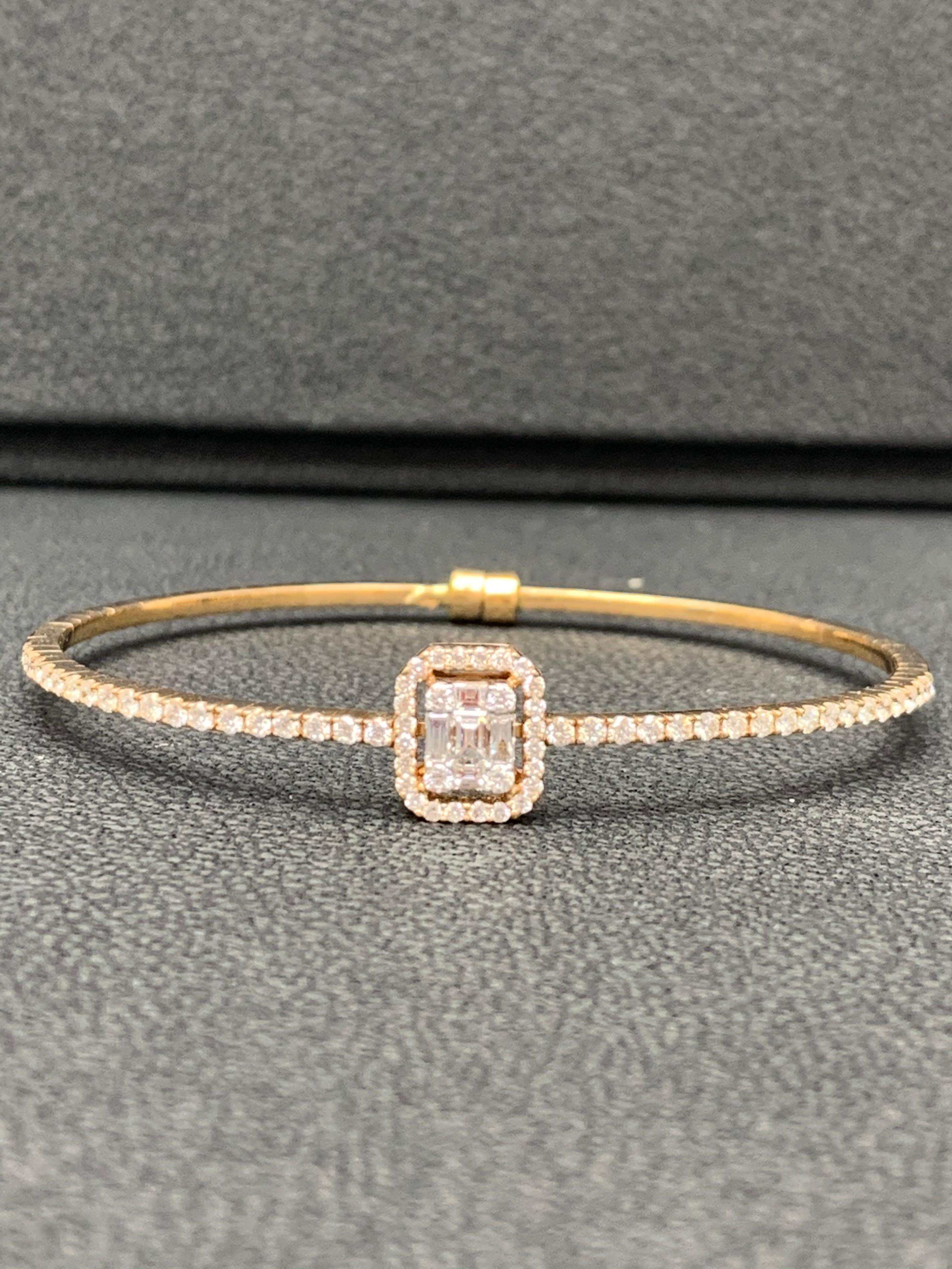 Grandeur 0.21 Carat Baguette Diamond 18K Rose Gold Cuff Bracelet For Sale 1