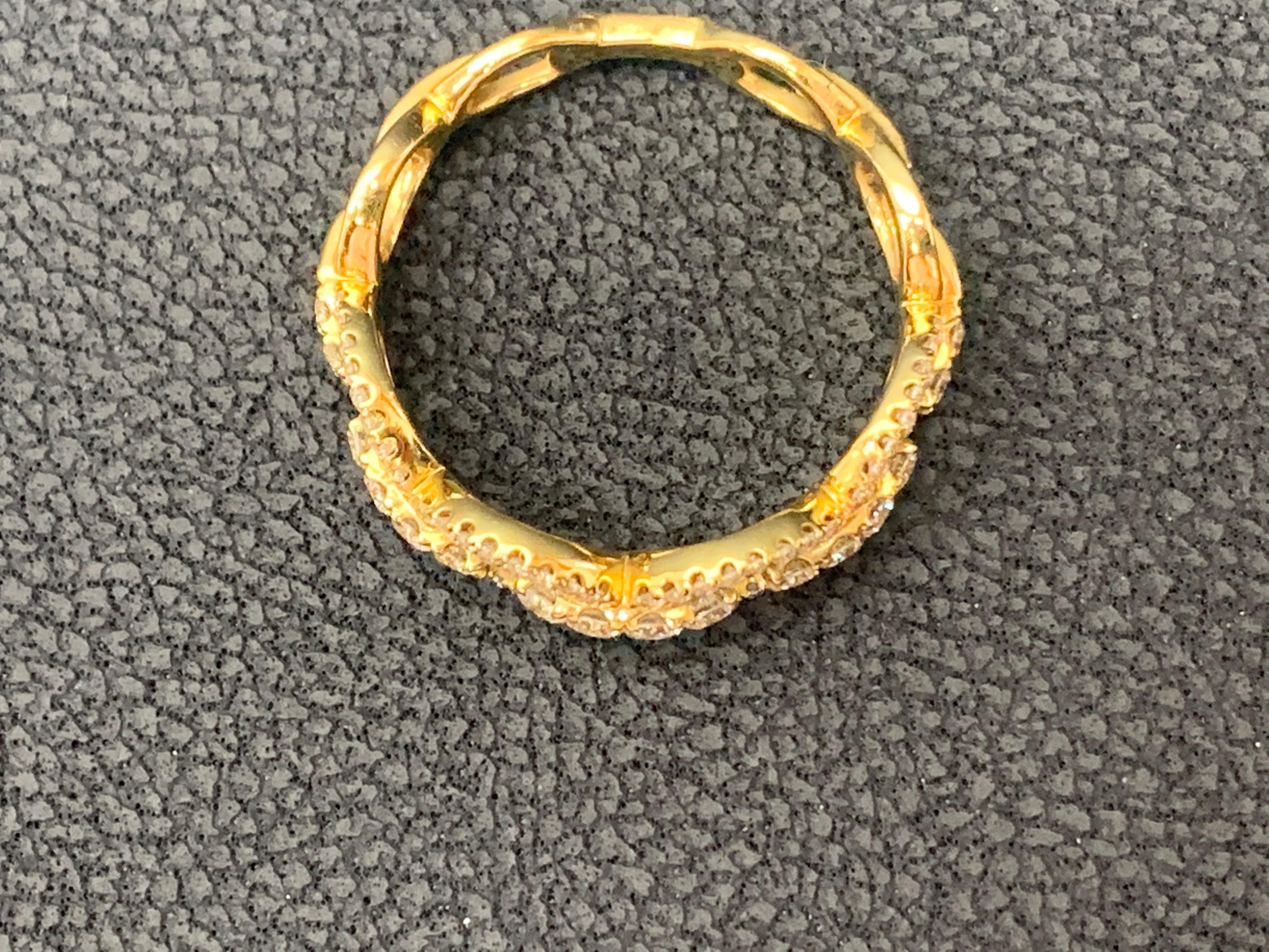 Modern 0.51 Carat Round Diamond 18K Yellow Gold Fashion Ring For Sale