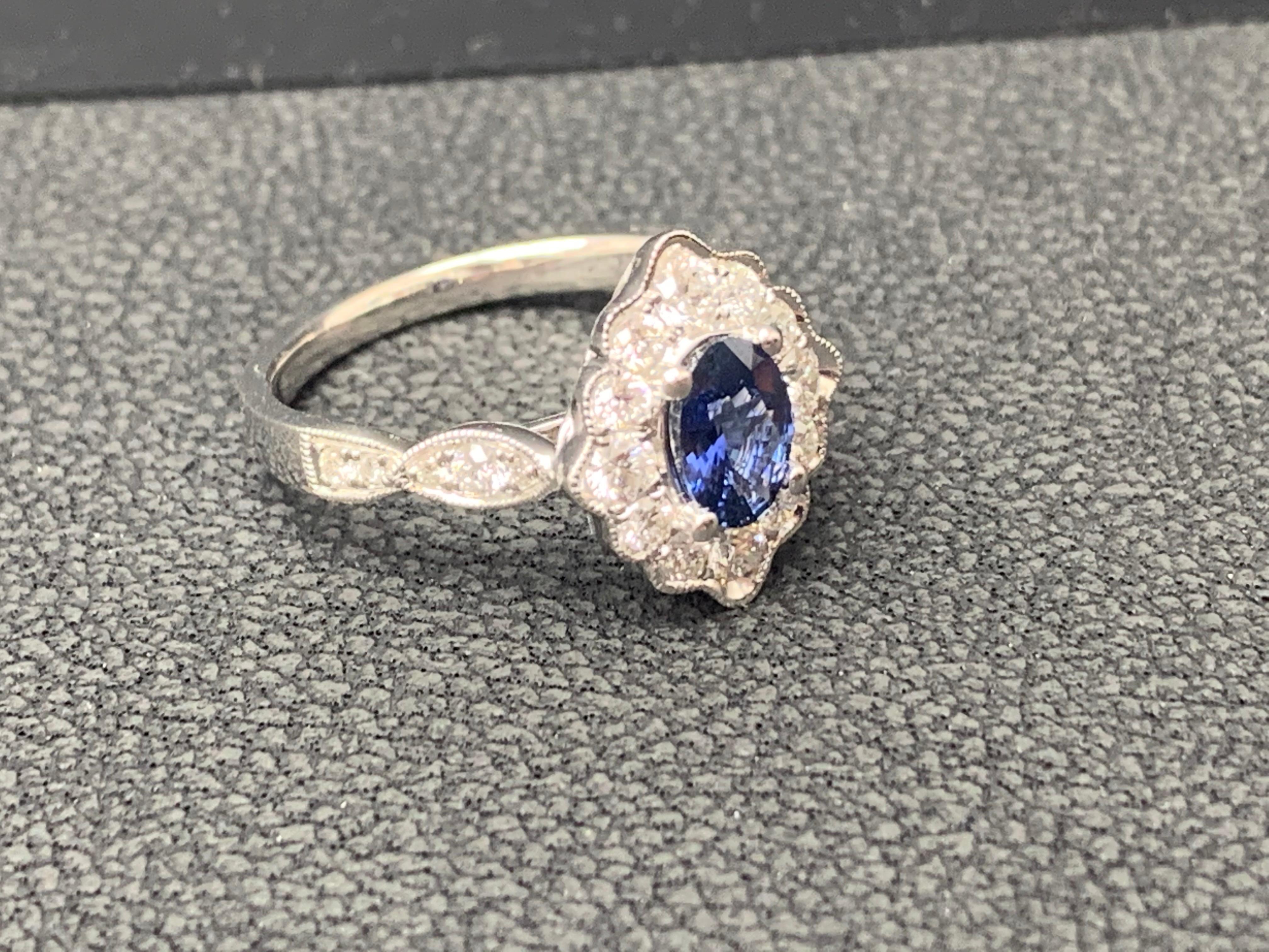 Anello in oro bianco 18 carati con zaffiro e diamante di forma ovale da 0,72 carati in vendita 6