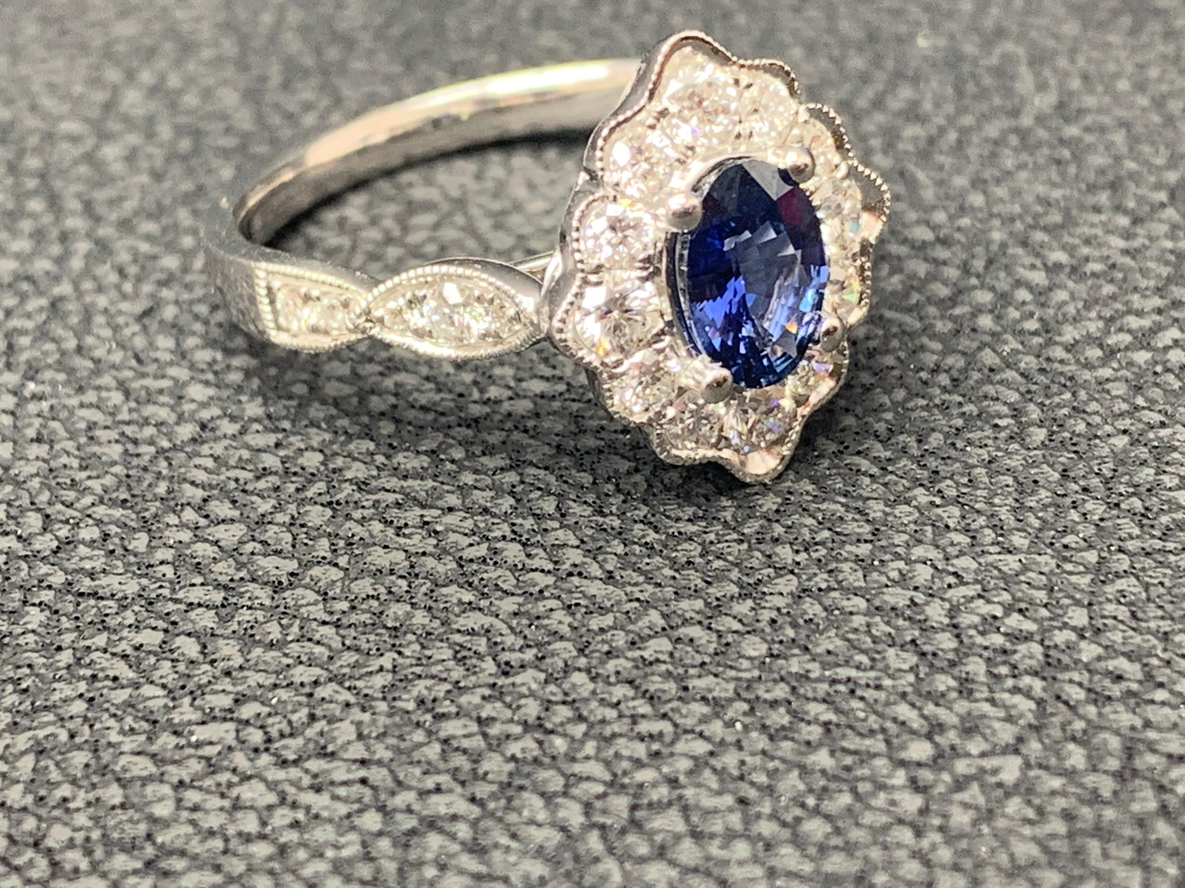 Anello in oro bianco 18 carati con zaffiro e diamante di forma ovale da 0,72 carati in vendita 7