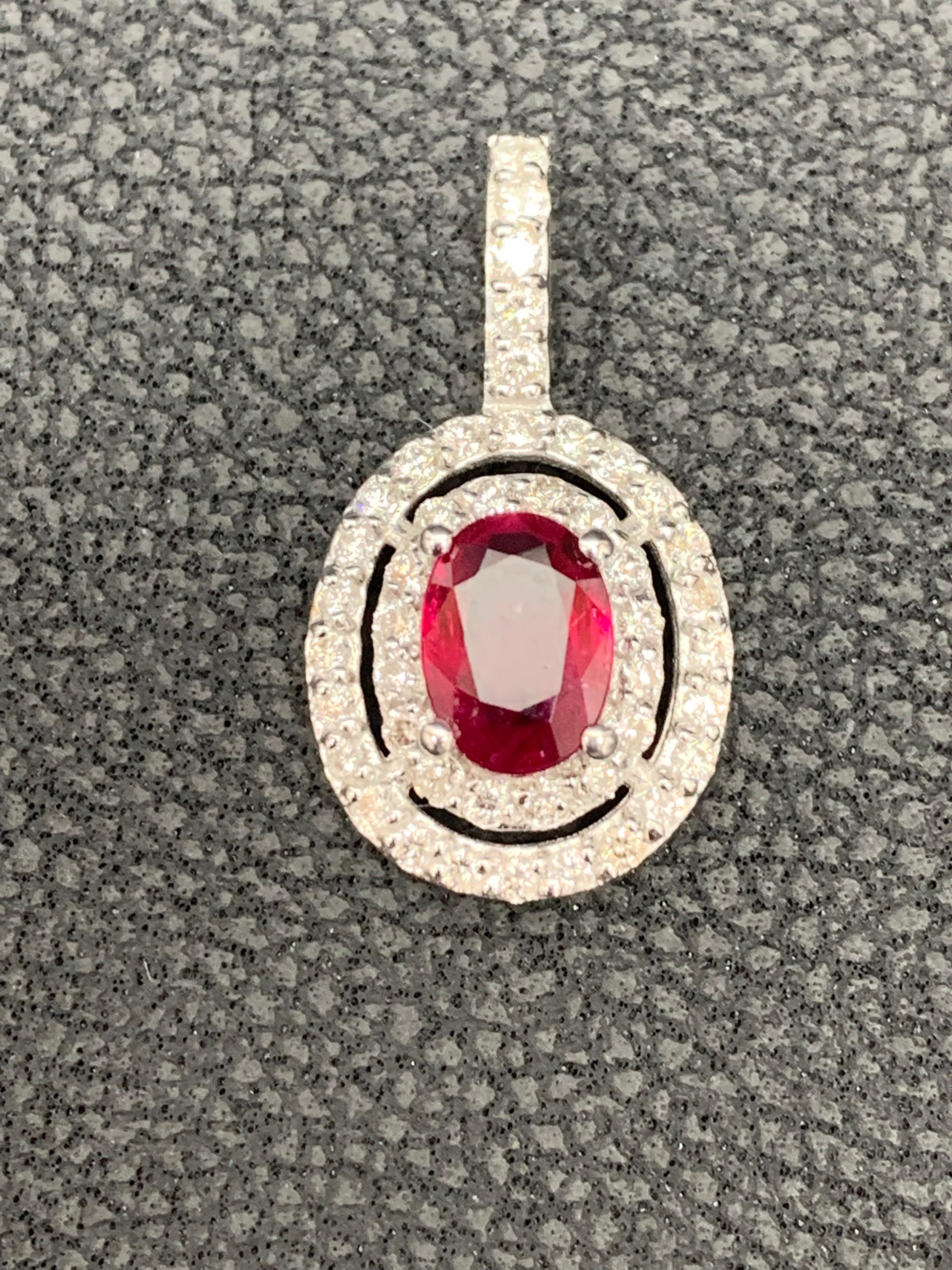Grandeur 0.81 Carat Oval Cut Ruby and Diamond Pendant in 14K White Gold In New Condition For Sale In NEW YORK, NY