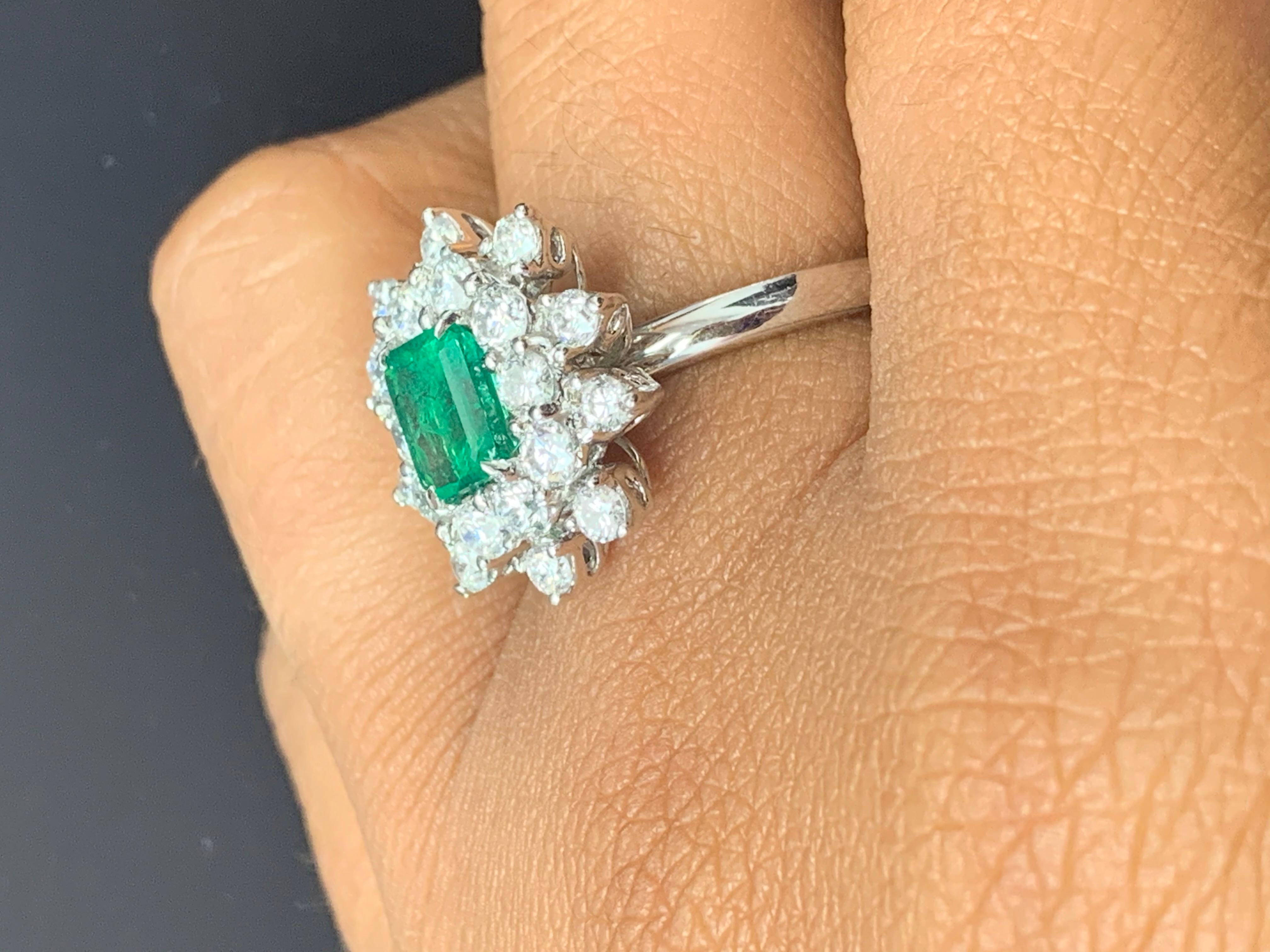 Grandeur 1.06 Carat Emerald Cut Emerald and Diamond 18 K WhiteGold Cocktail Ring For Sale 14