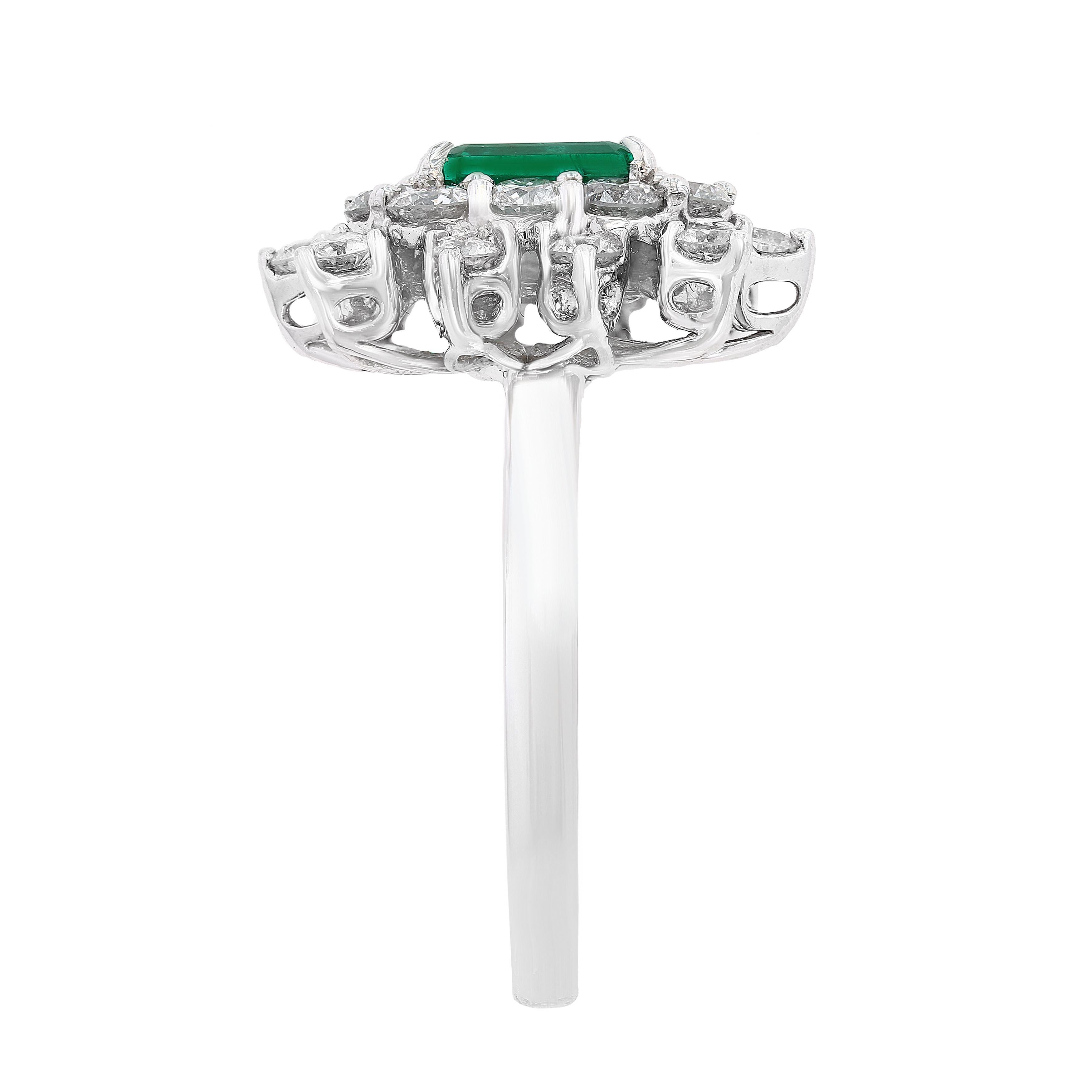 Grandeur 1.06 Carat Emerald Cut Emerald and Diamond 18 K WhiteGold Cocktail Ring In New Condition For Sale In NEW YORK, NY