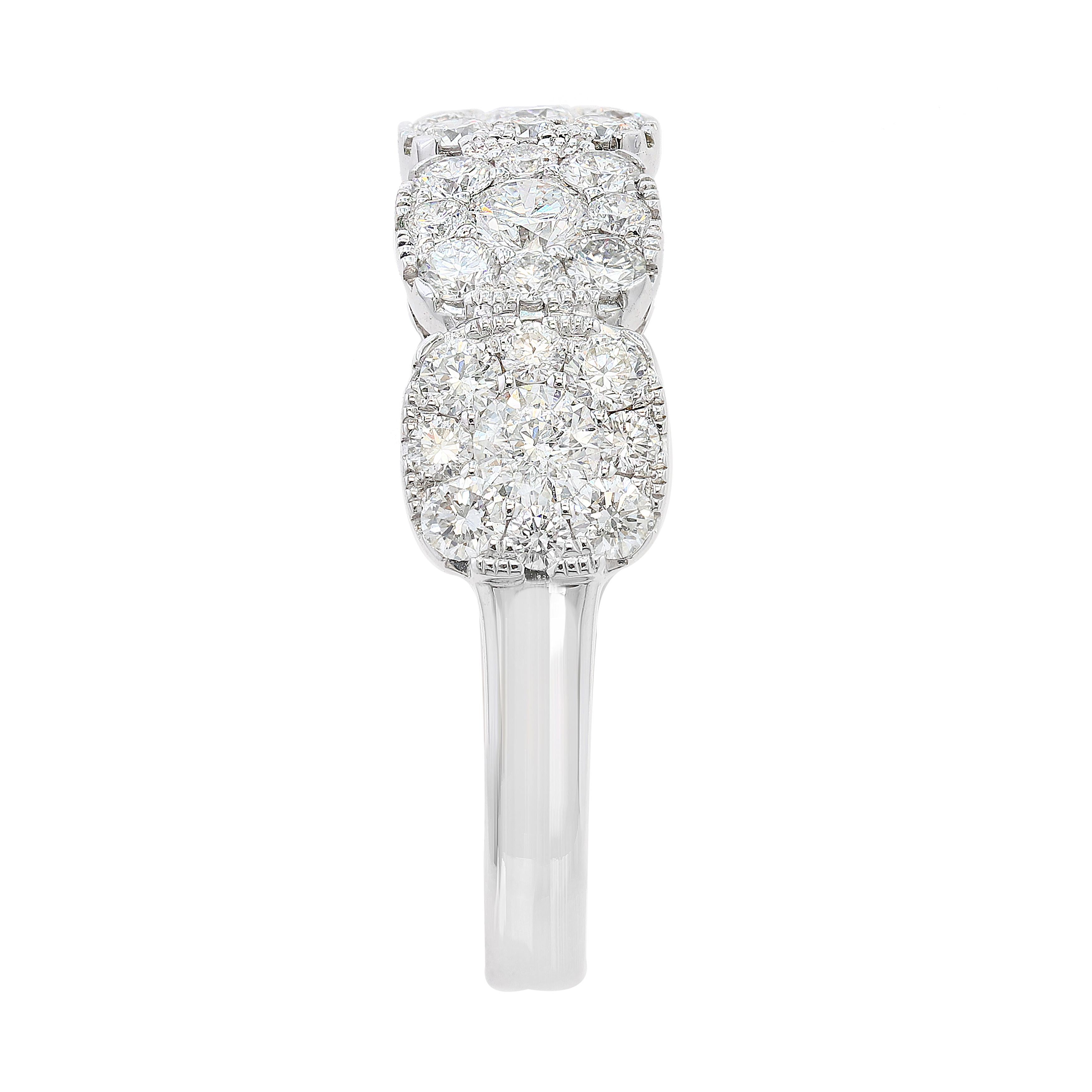 Grandeur 1,12 Karat runder Diamant-Hochzeitsring aus 18 Karat Weißgold mit fünf Steinen (Rundschliff) im Angebot