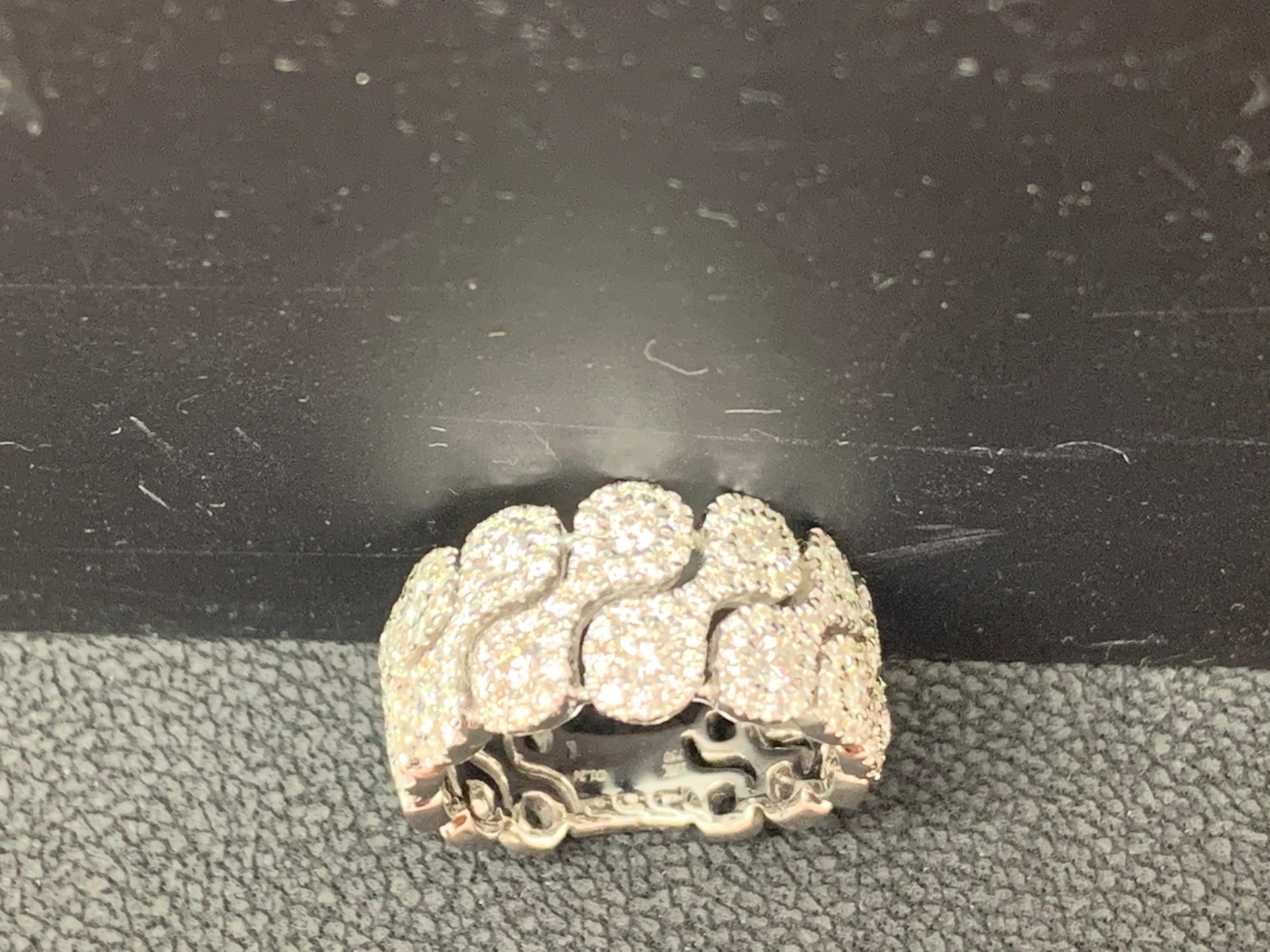 1.24 Carat Round Diamond 18K White Gold Eternity Ring For Sale 4