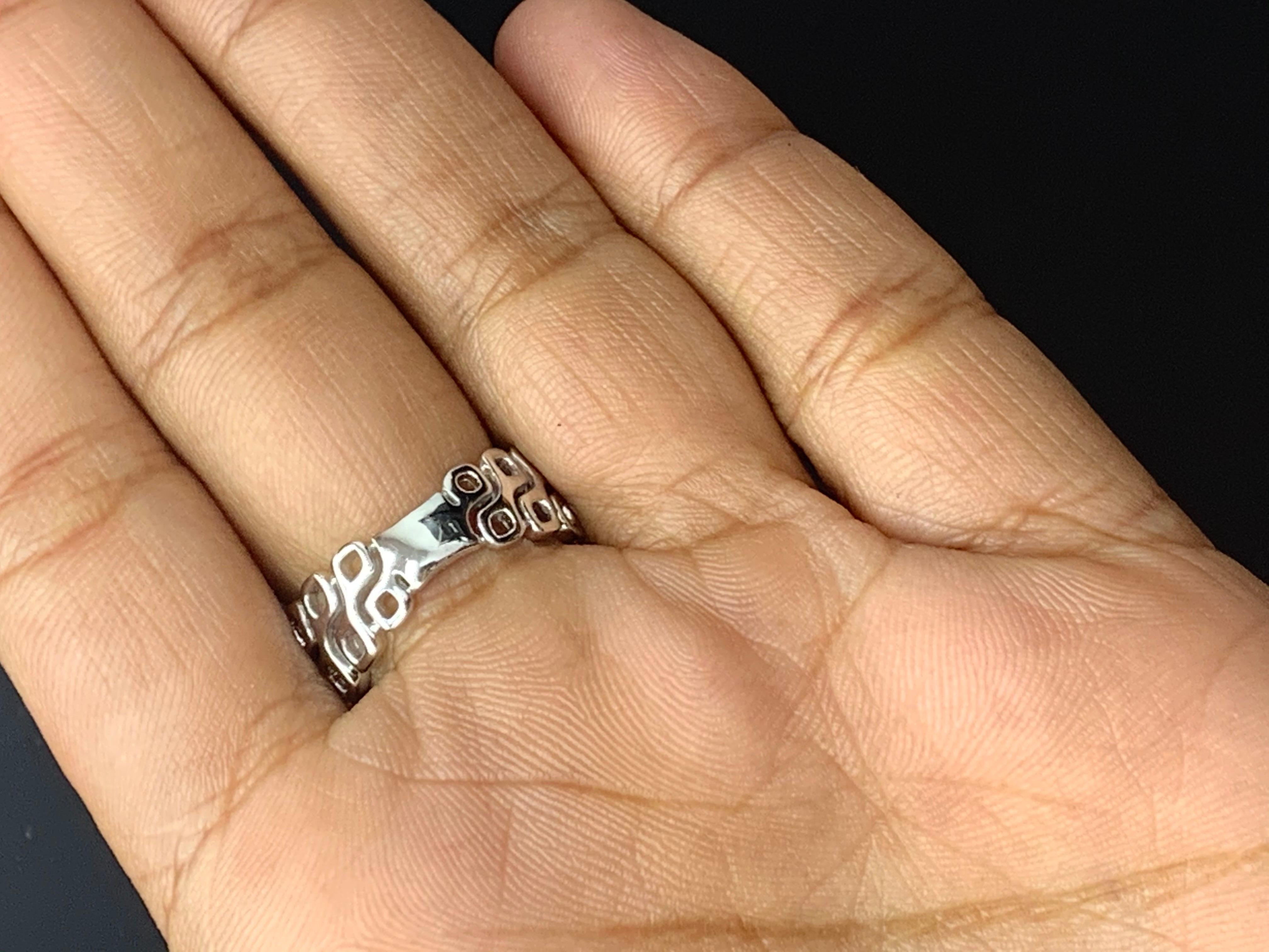 1.24 Carat Round Diamond 18K White Gold Eternity Ring For Sale 10