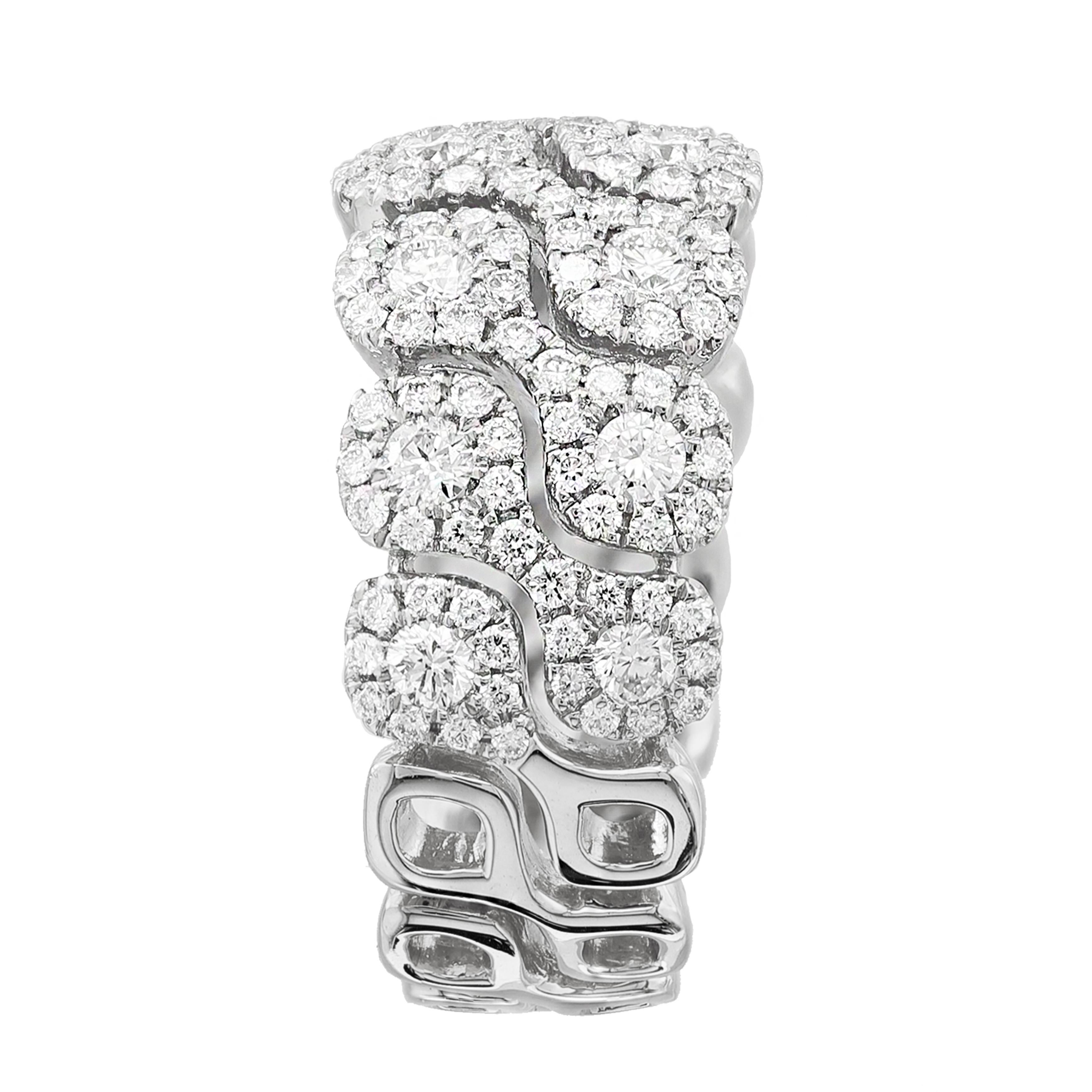 Modern 1.24 Carat Round Diamond 18K White Gold Eternity Ring For Sale