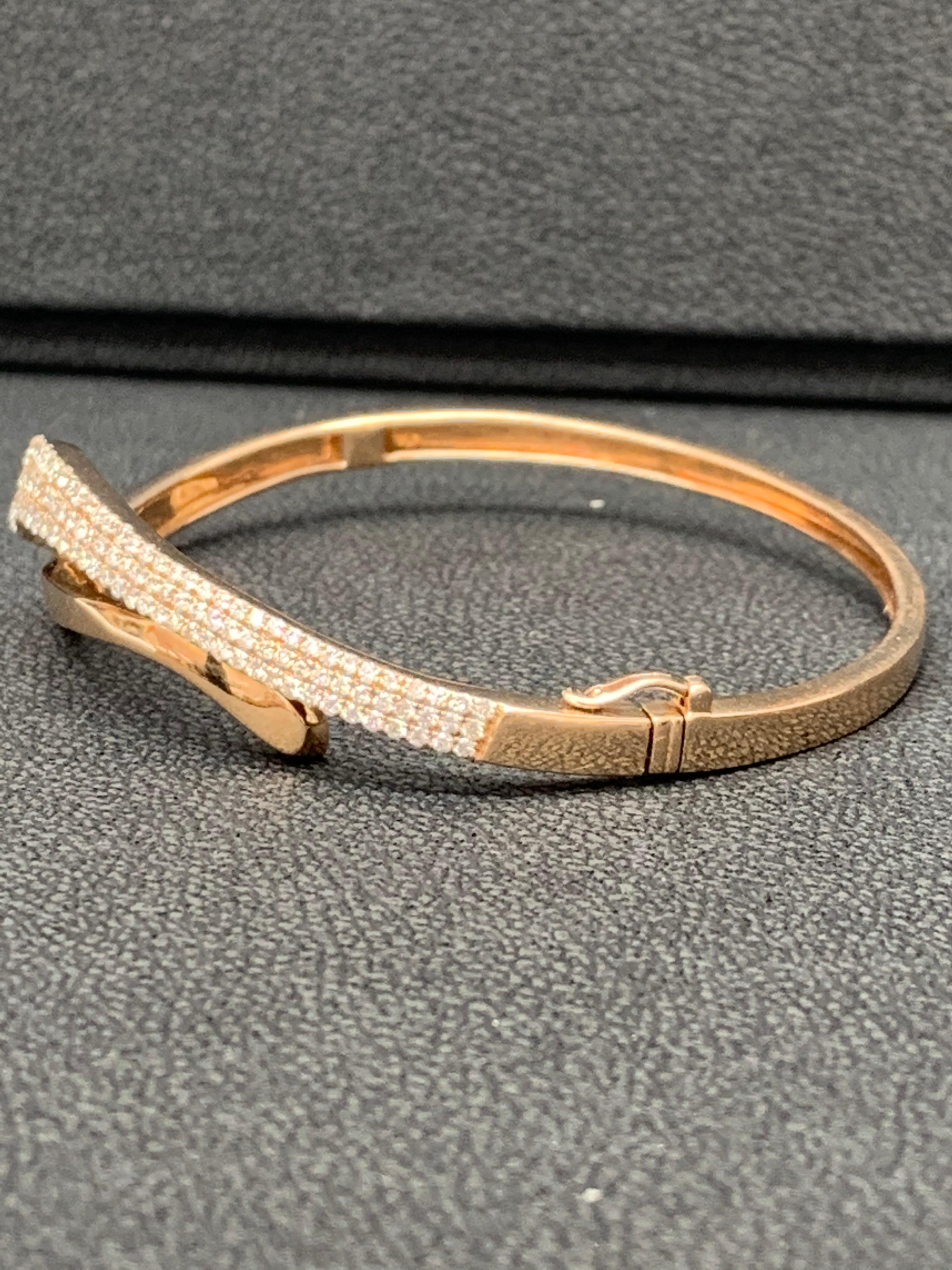 Grandeur 1.36 Carat Diamond Rose Gold 14K Bangle For Sale 3