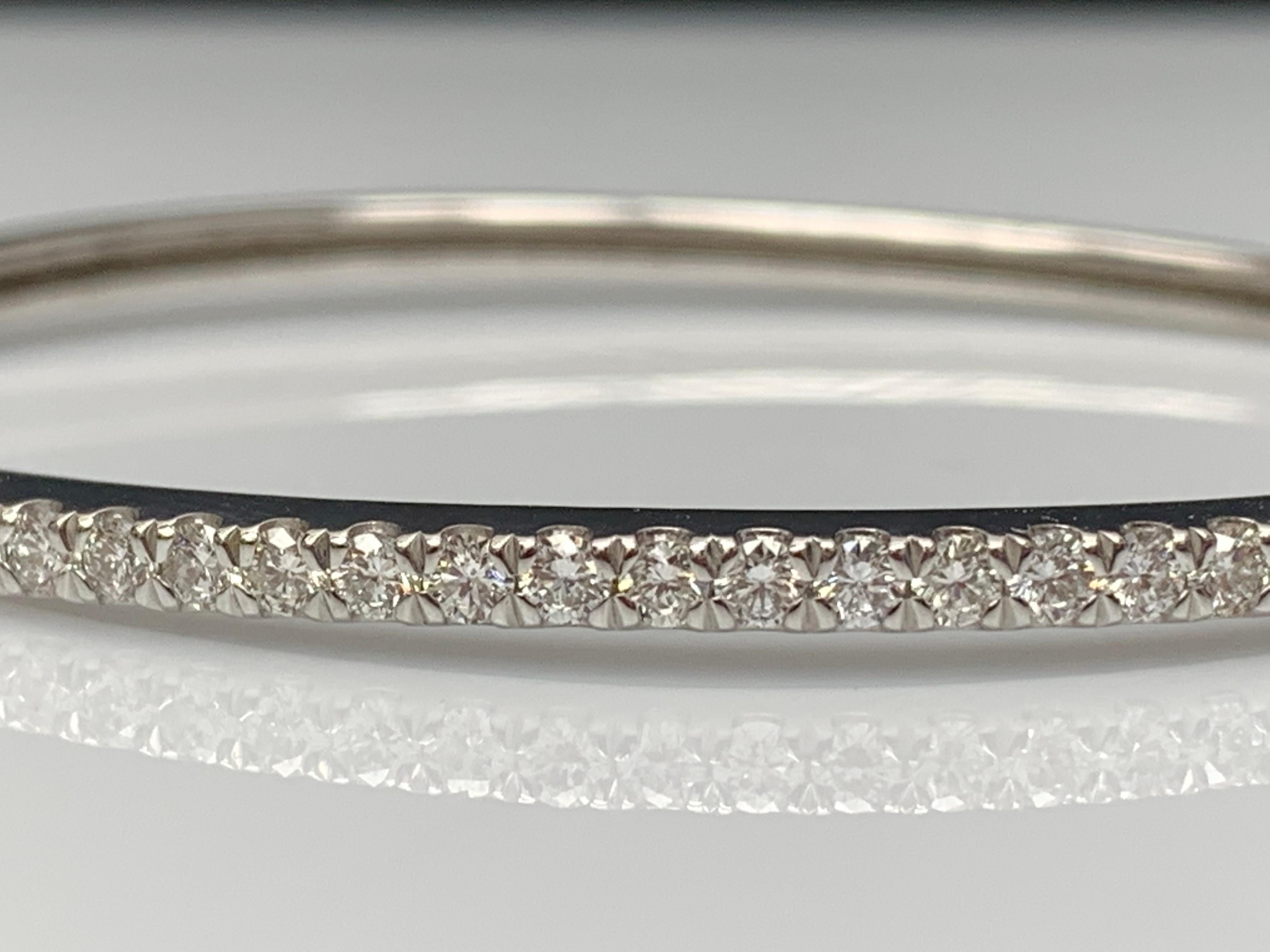 Modern Grandeur 1.78 Carat Brilliant Cut Round Diamond Bangle in 14K White Gold For Sale