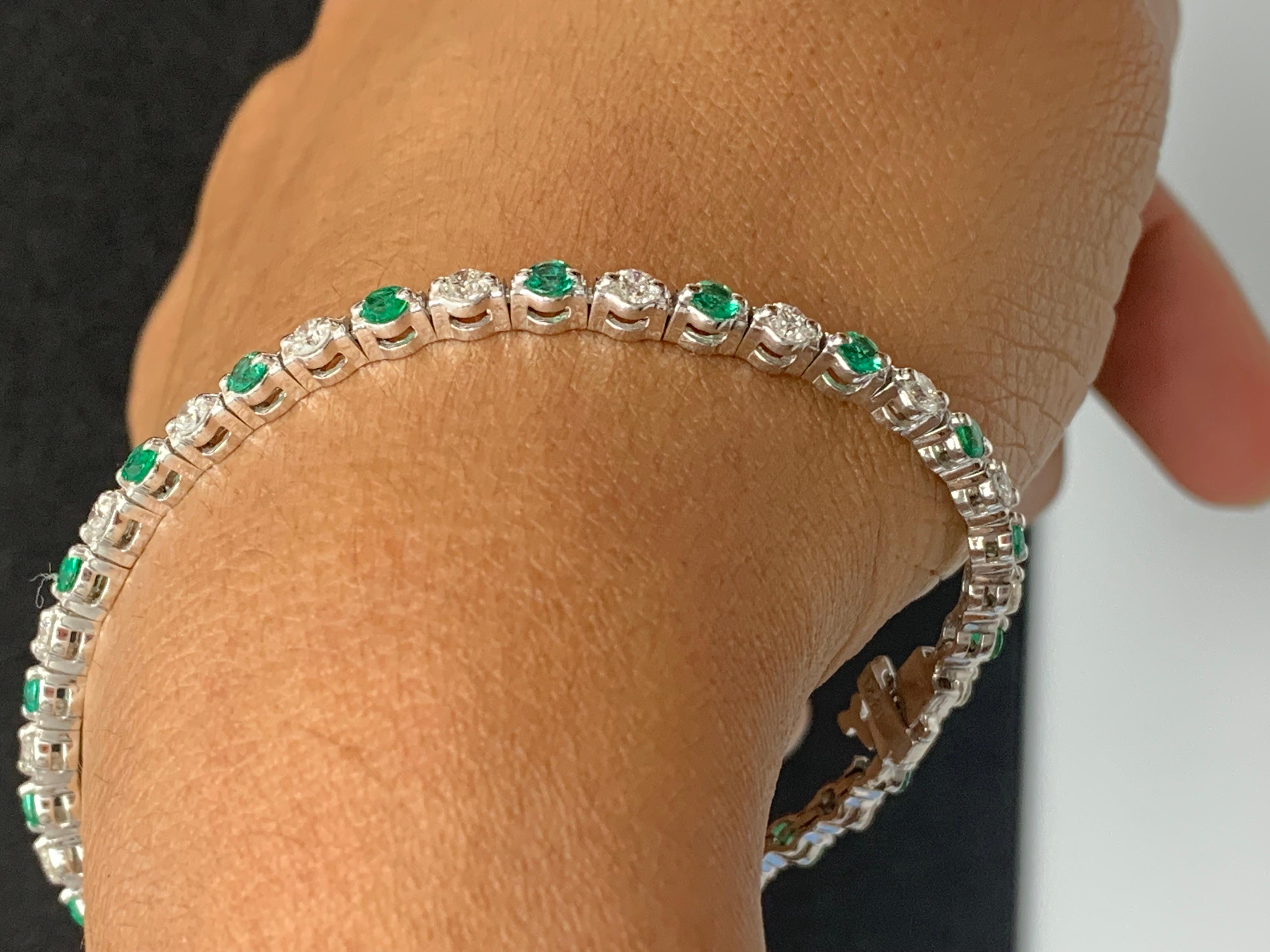 Women's or Men's Grandeur 2.24 Carat Round Emerald and Diamond Bracelet in 14K White Gold For Sale