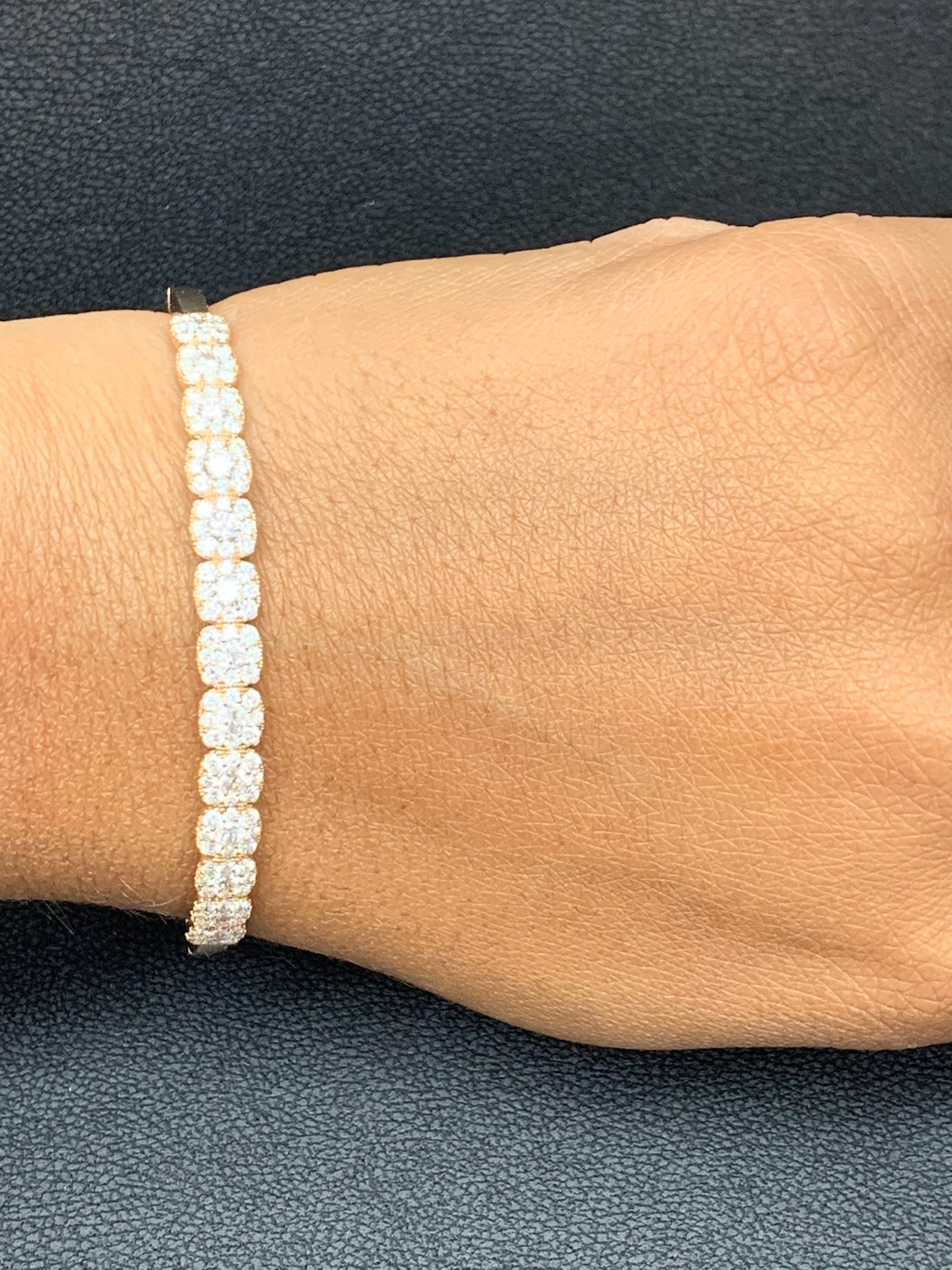 Grandeur 2.49 Carat Total Round Diamond Bangle in 18K Rose Gold For Sale 6