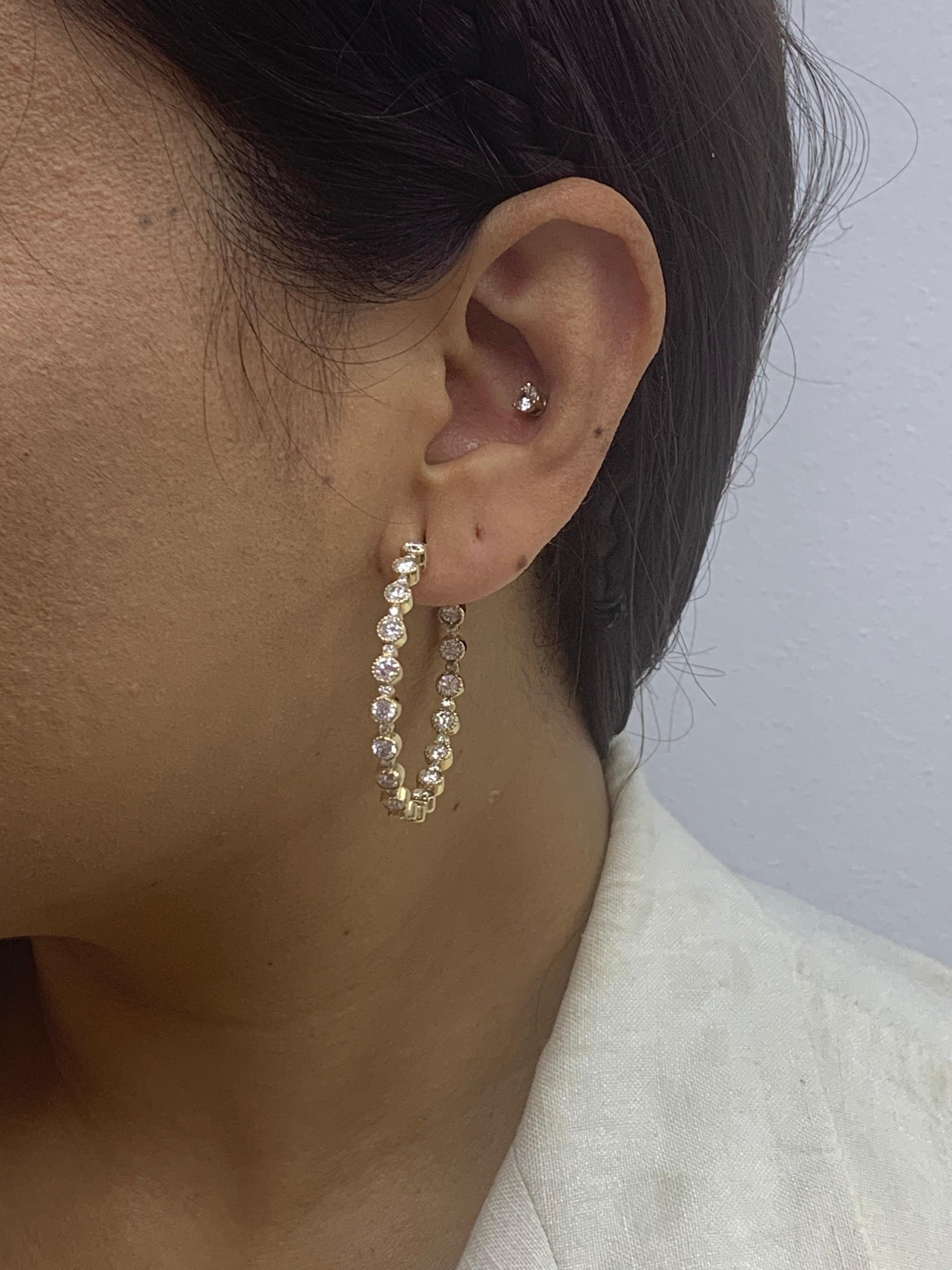 5.57 Carat Round Diamond Hoop Earrings in 14K Yellow Gold For Sale 13