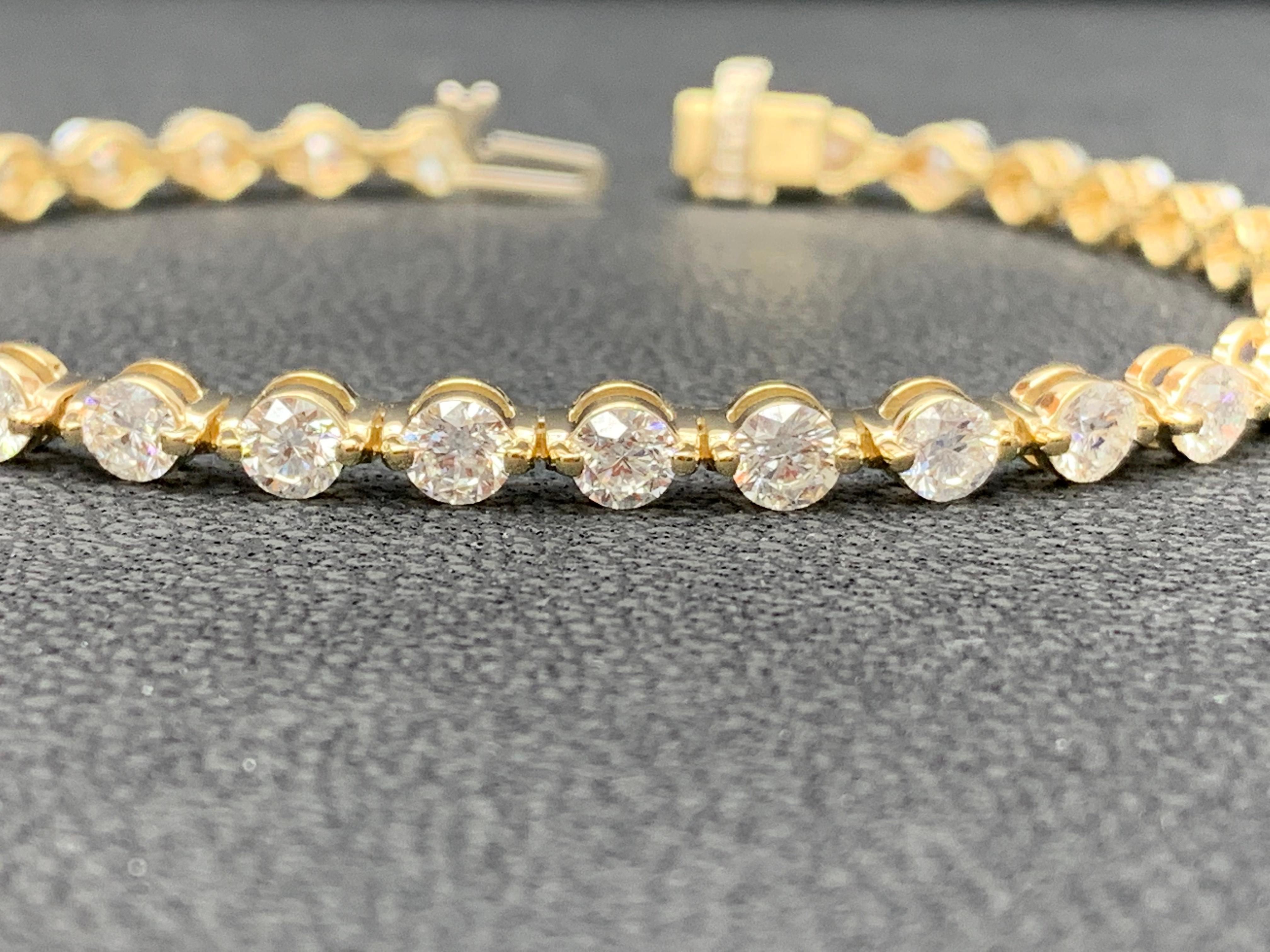 7.01 Carat Brilliant Cut Diamond Bracelet in 14k Yellow Gold For Sale 4
