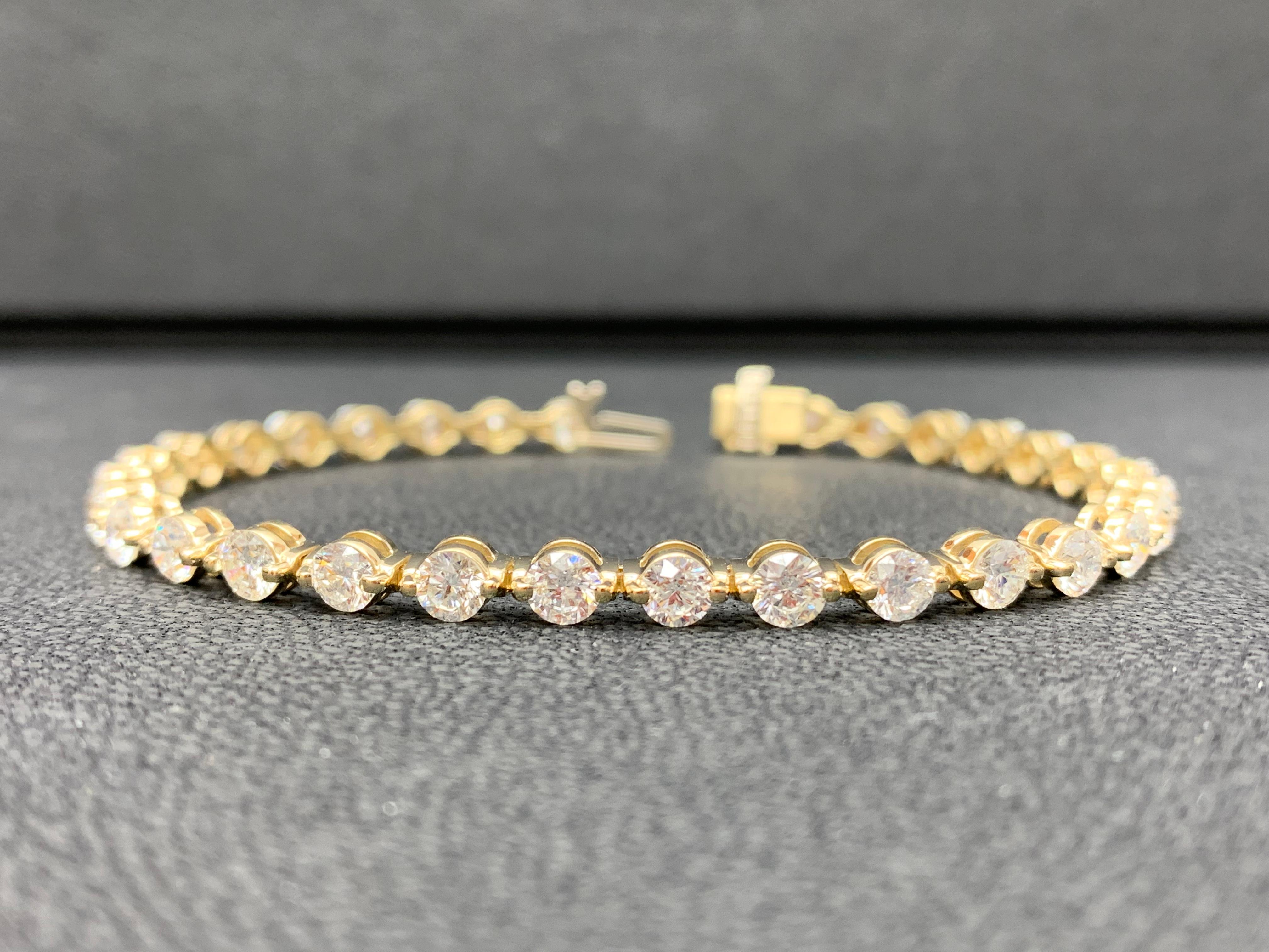 7.01 Carat Brilliant Cut Diamond Bracelet in 14k Yellow Gold For Sale 3