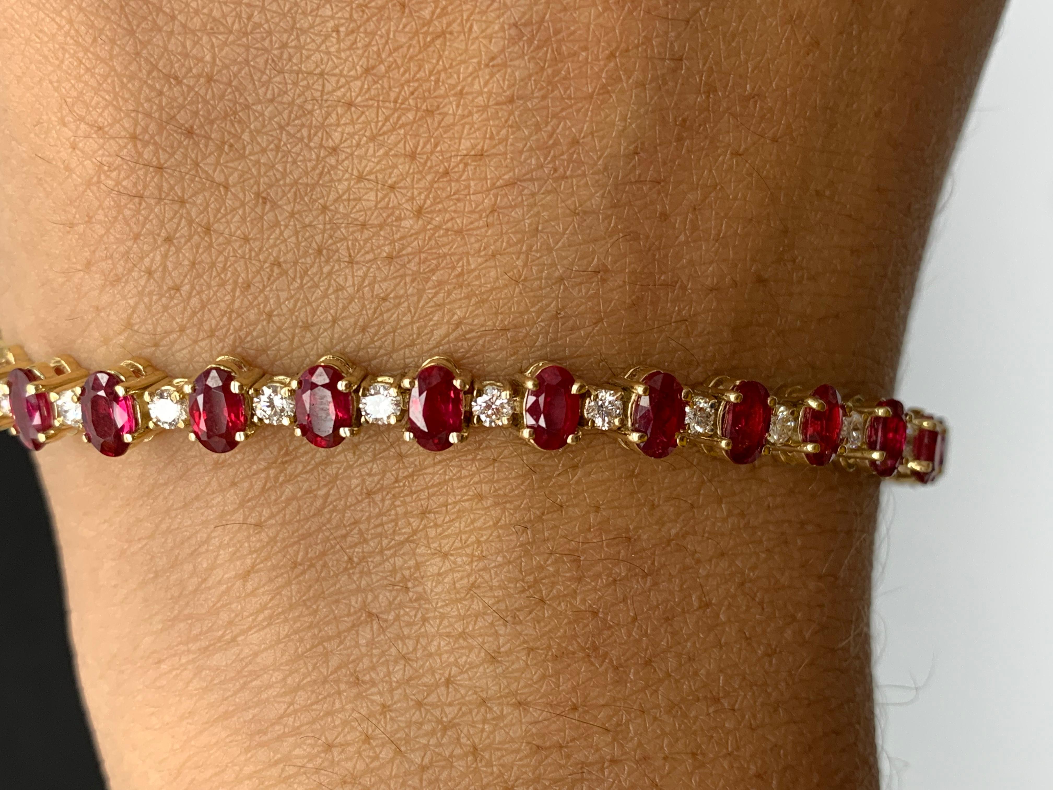 Grandeur 9.27 Carats Oval Cut Ruby and Diamond Bracelet in 14k Yellow Gold In New Condition For Sale In NEW YORK, NY