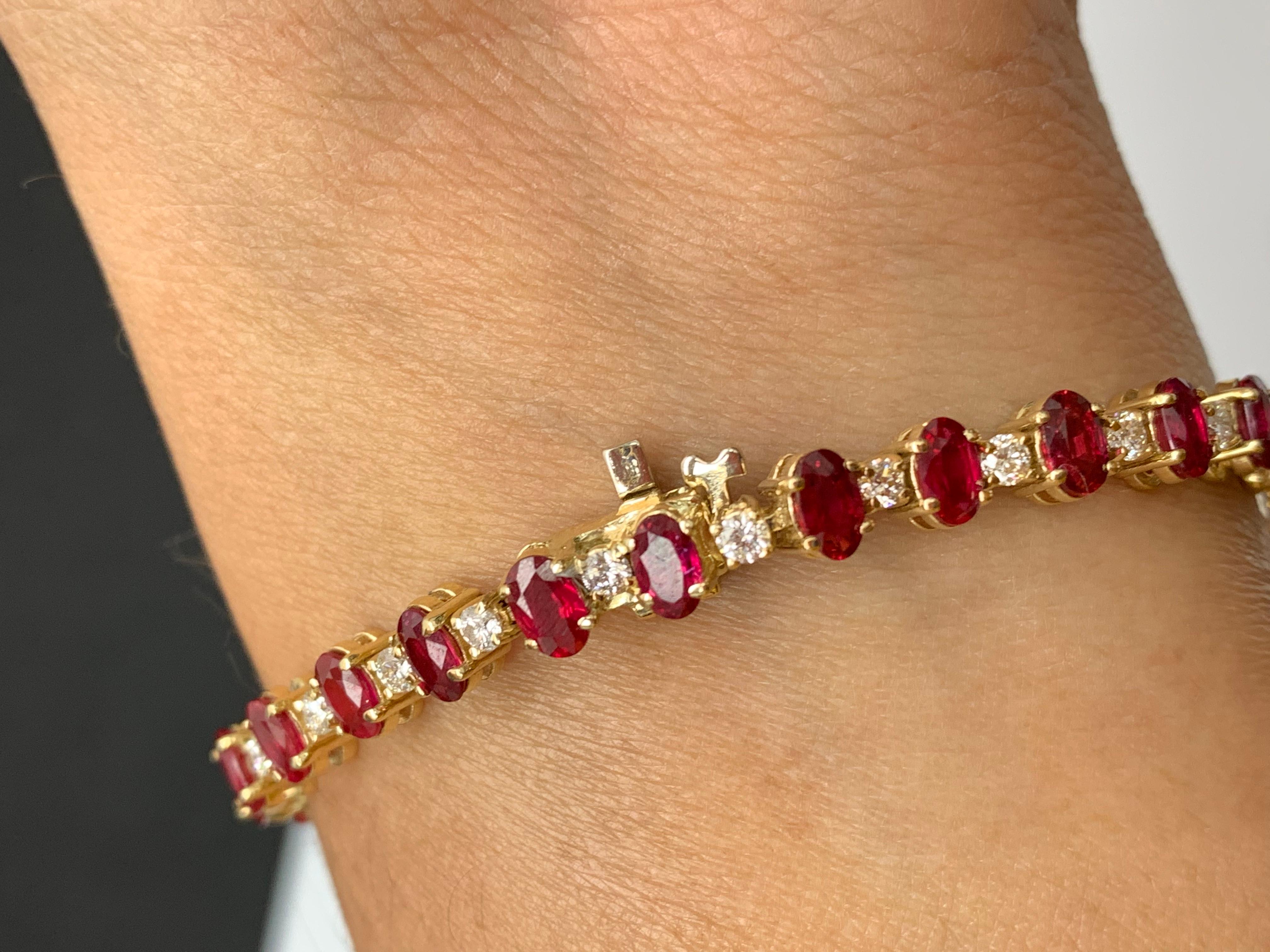 Women's or Men's Grandeur 9.27 Carats Oval Cut Ruby and Diamond Bracelet in 14k Yellow Gold For Sale