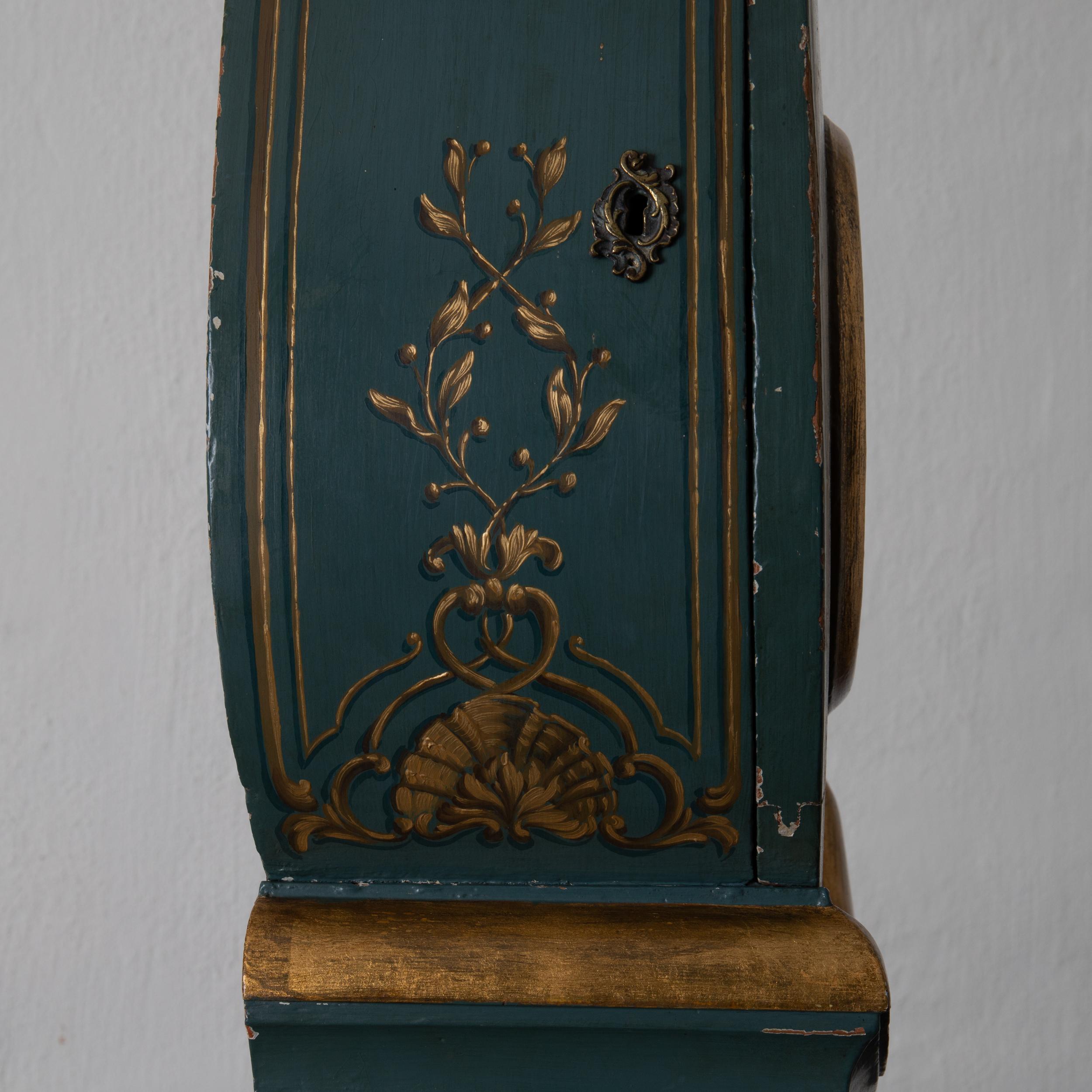 Grandfather Clock Swedish Rococo Green Blue Gilded 18th Century, Sweden In Good Condition In New York, NY