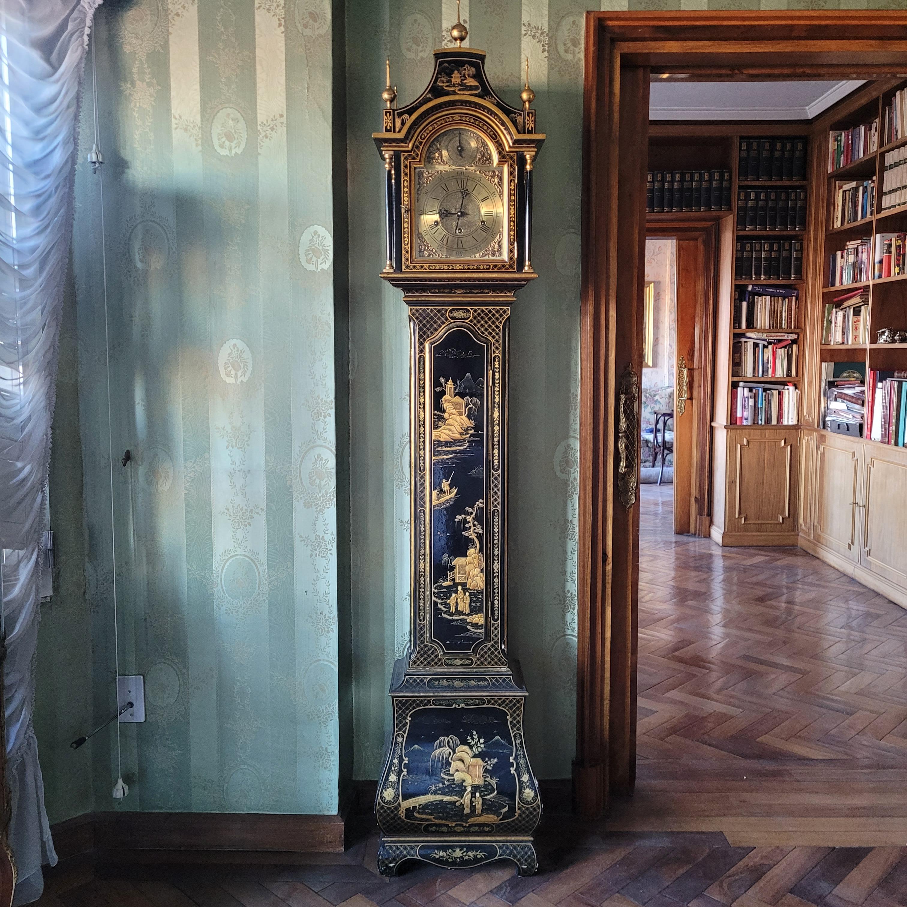 Precioso Gran reloj de pie, en excelente estado de funcionamiento, Winsminster y Ave María
Reloj de la casa portuguesa del siglo XIX 
