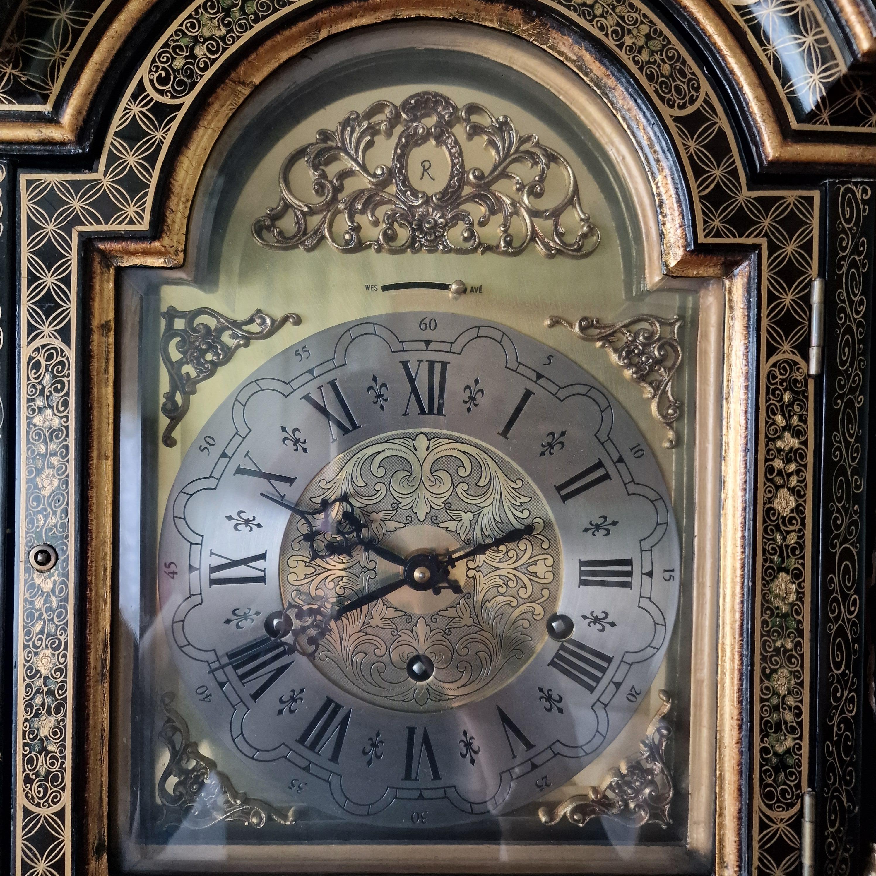 Mid-20th Century Grandfather red lacquer  chinoiserie wood  European Clock
